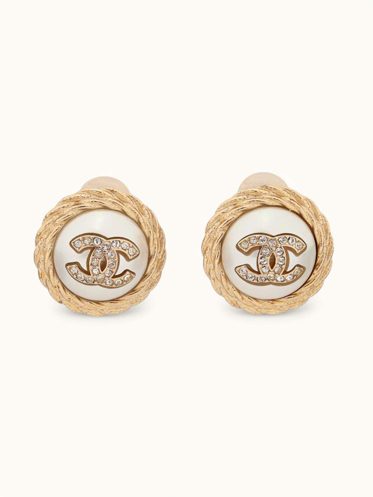 Chanel Clips 