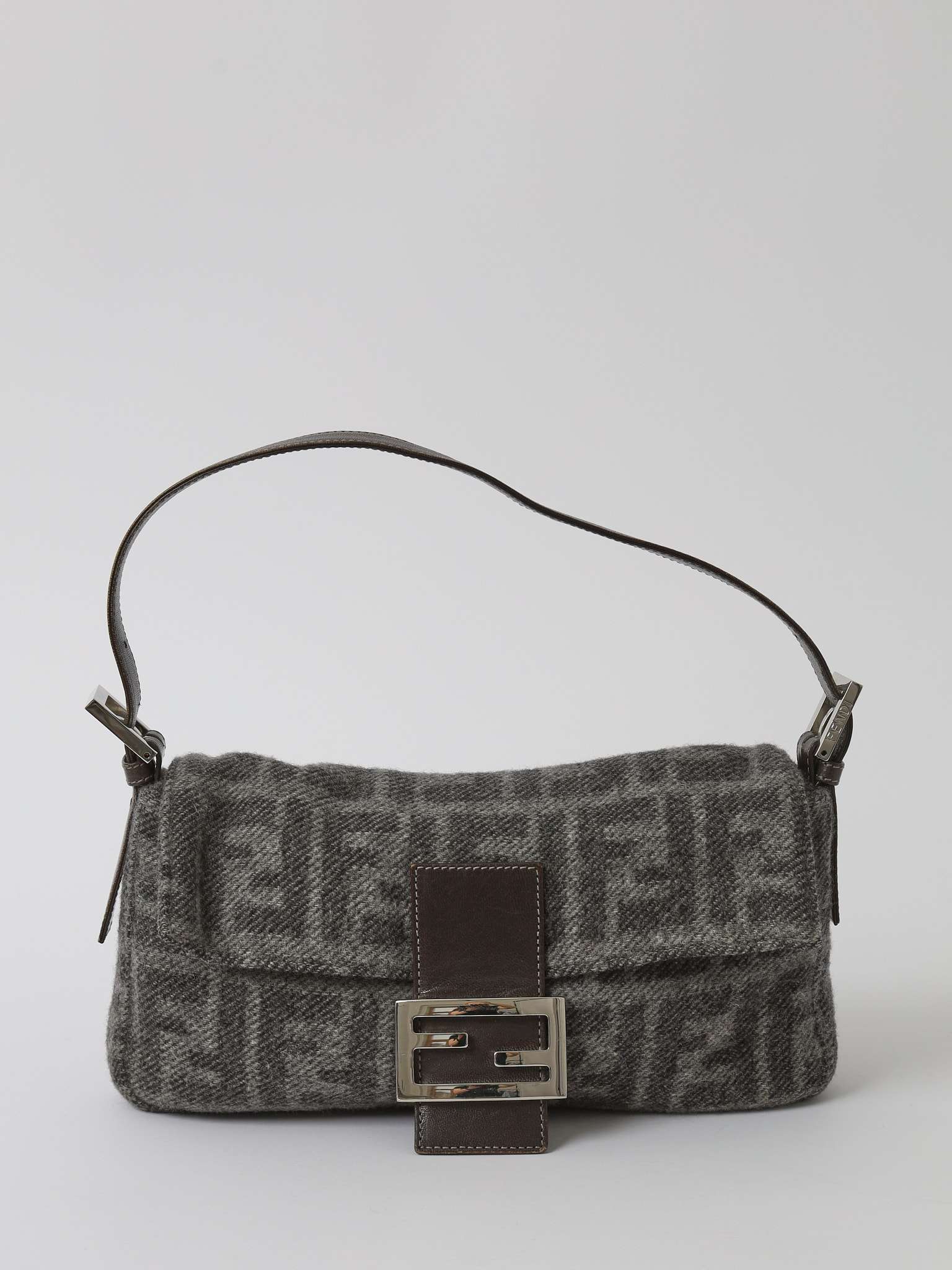 Fendi Baguette 