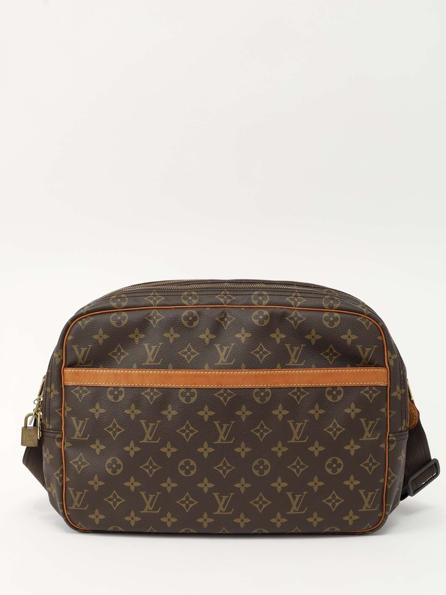Louis Vuitton Reporter 