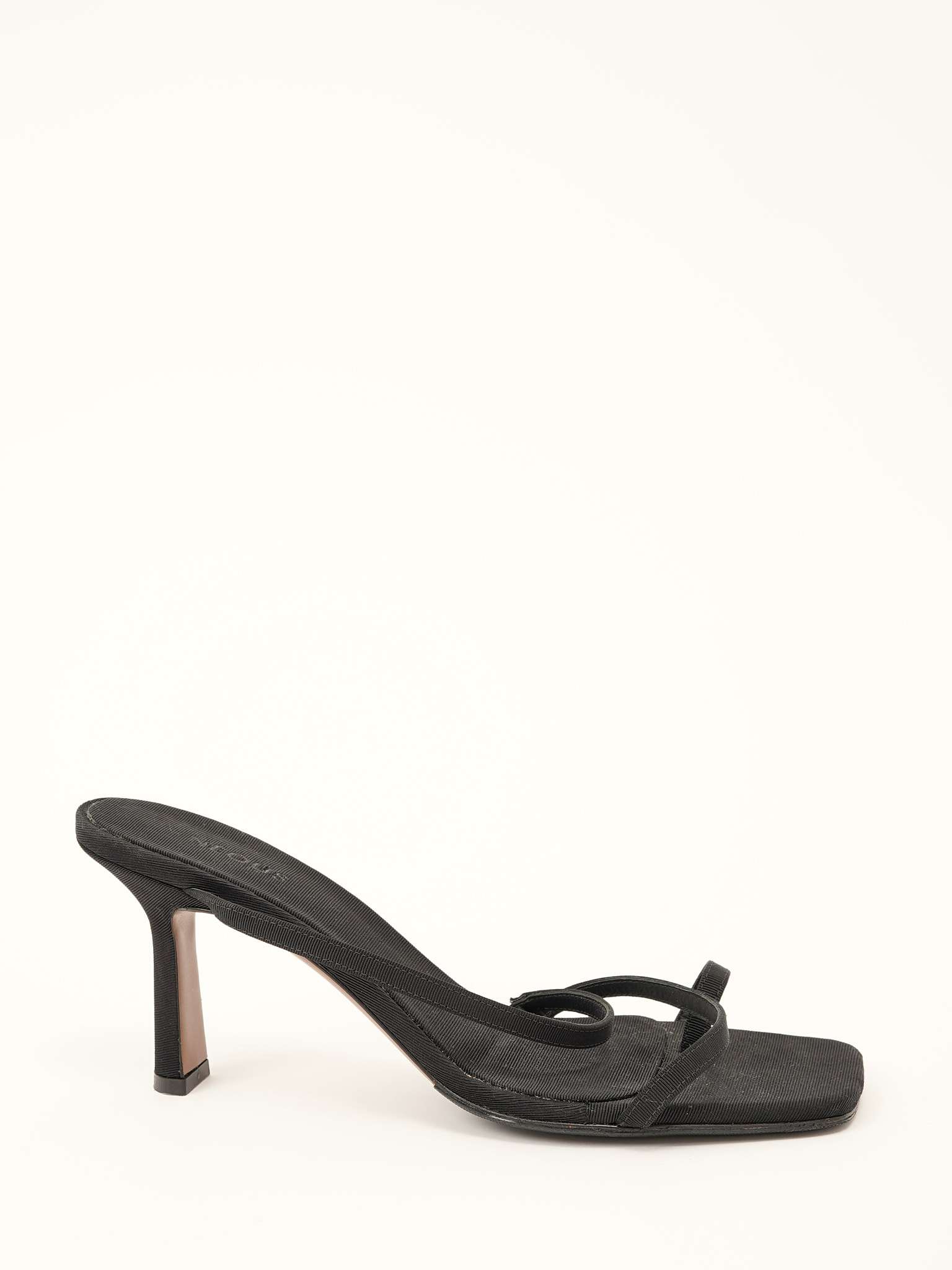 Neous Shoes 40