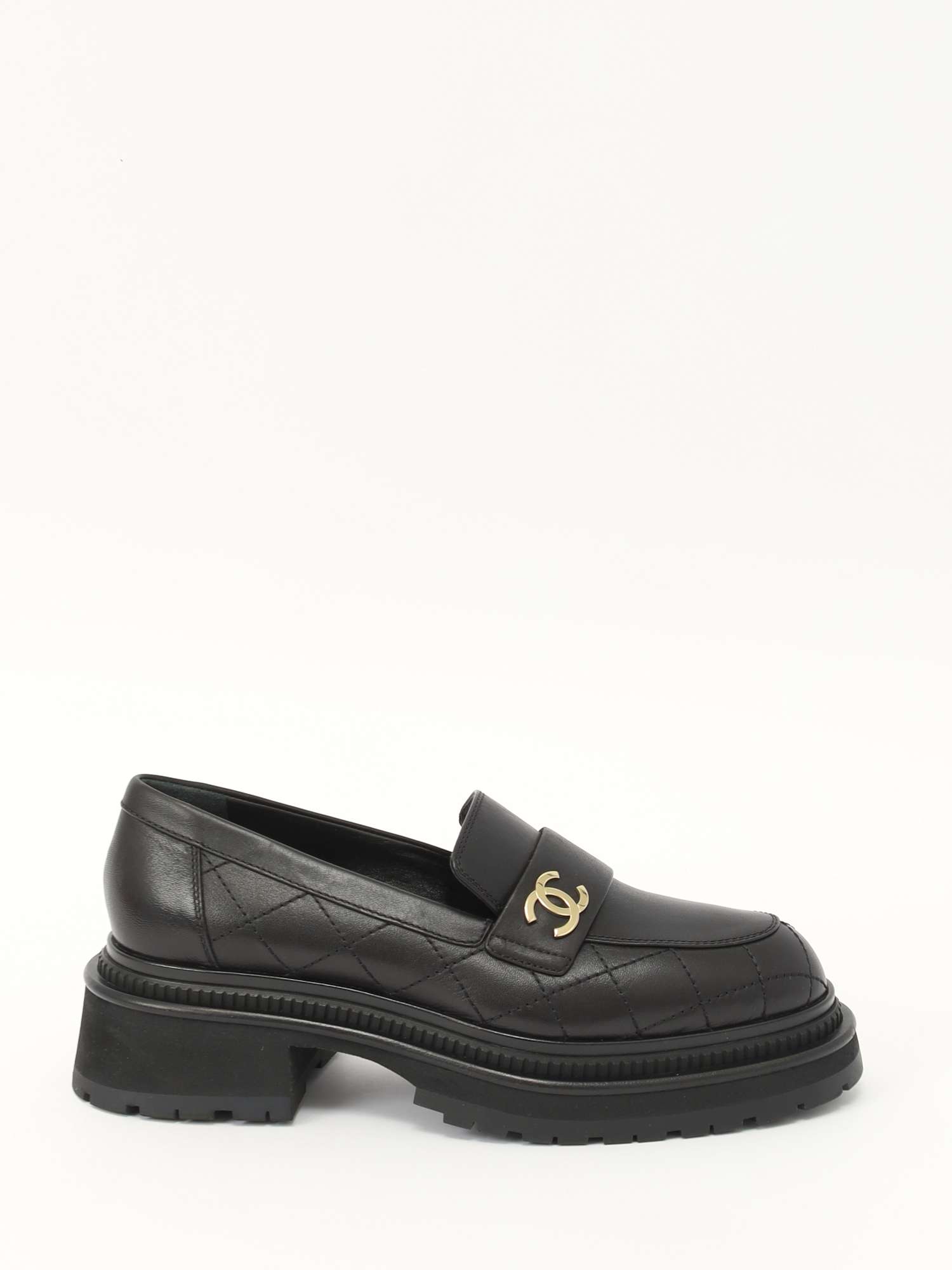 Chanel Shoes 38