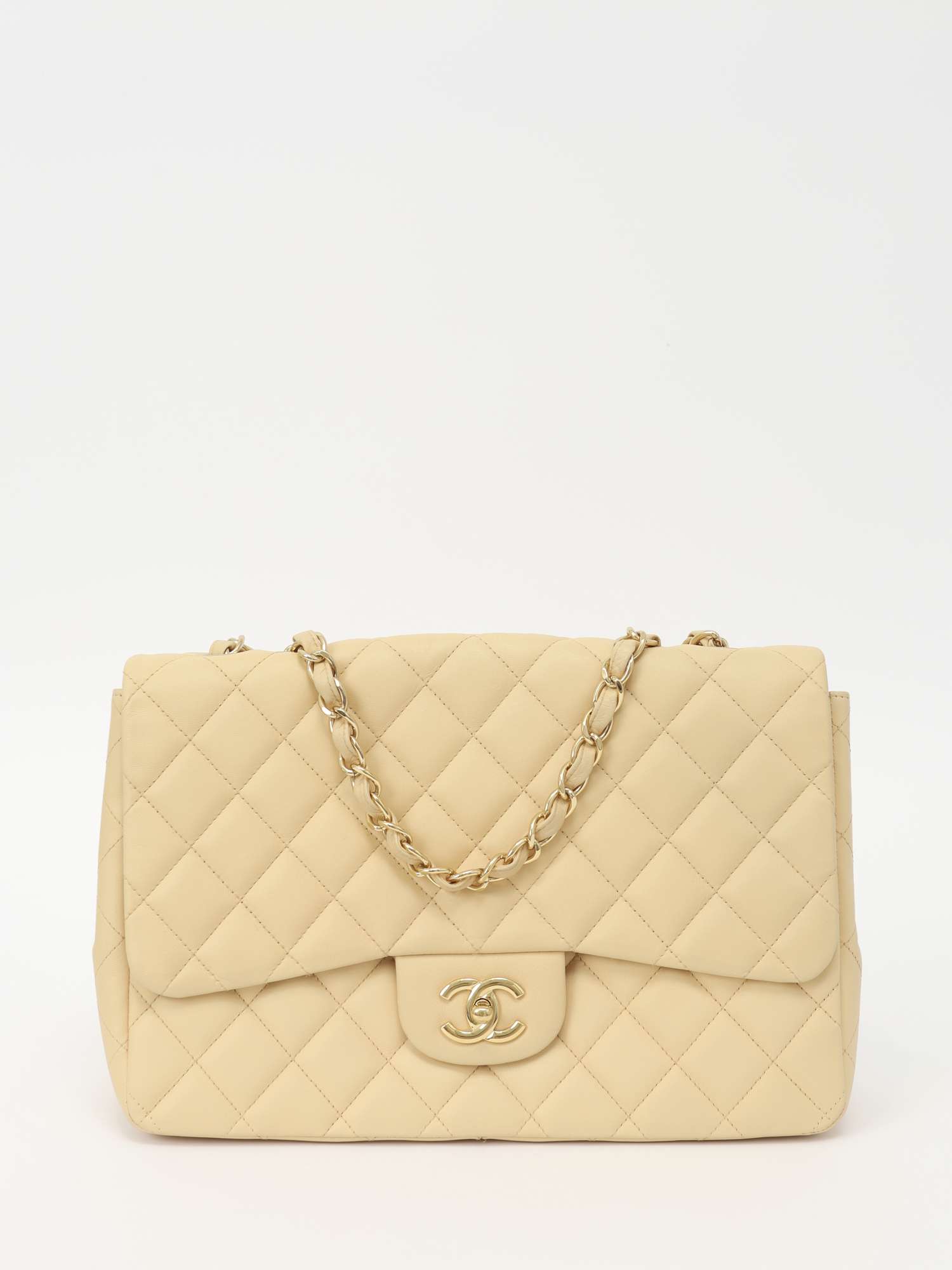 Chanel Timeless Classic 