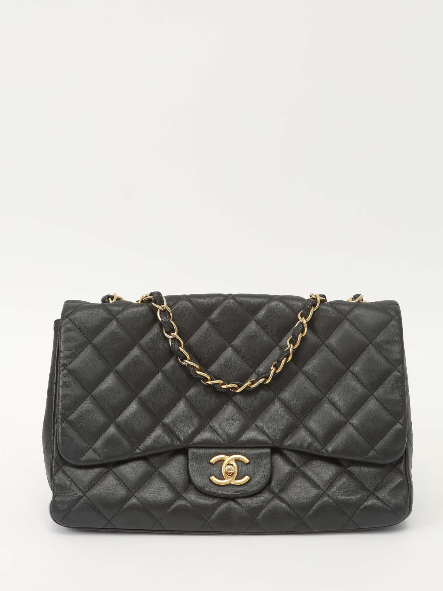 Chanel Timeless Classic 