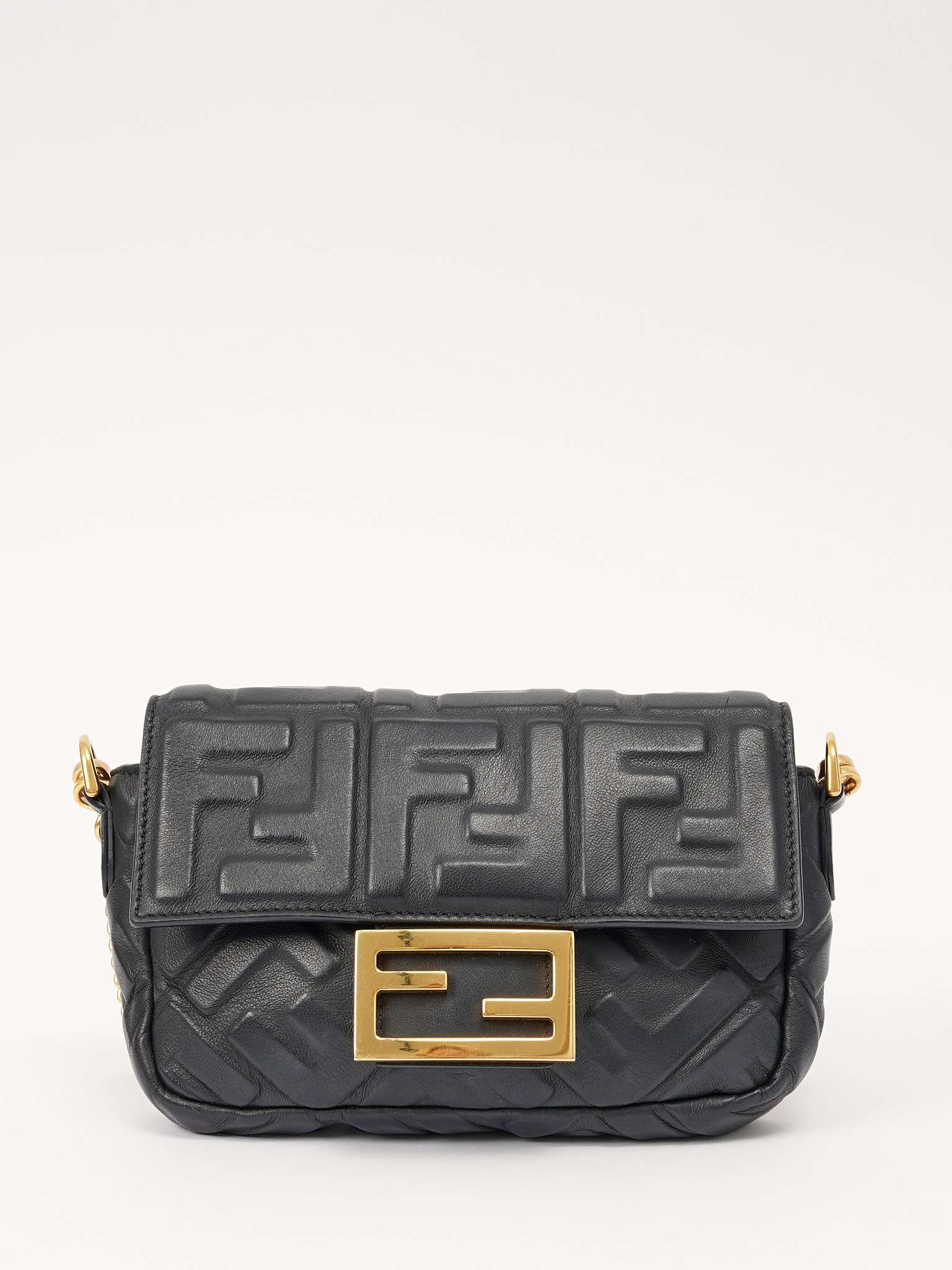 Fendi Baguette 