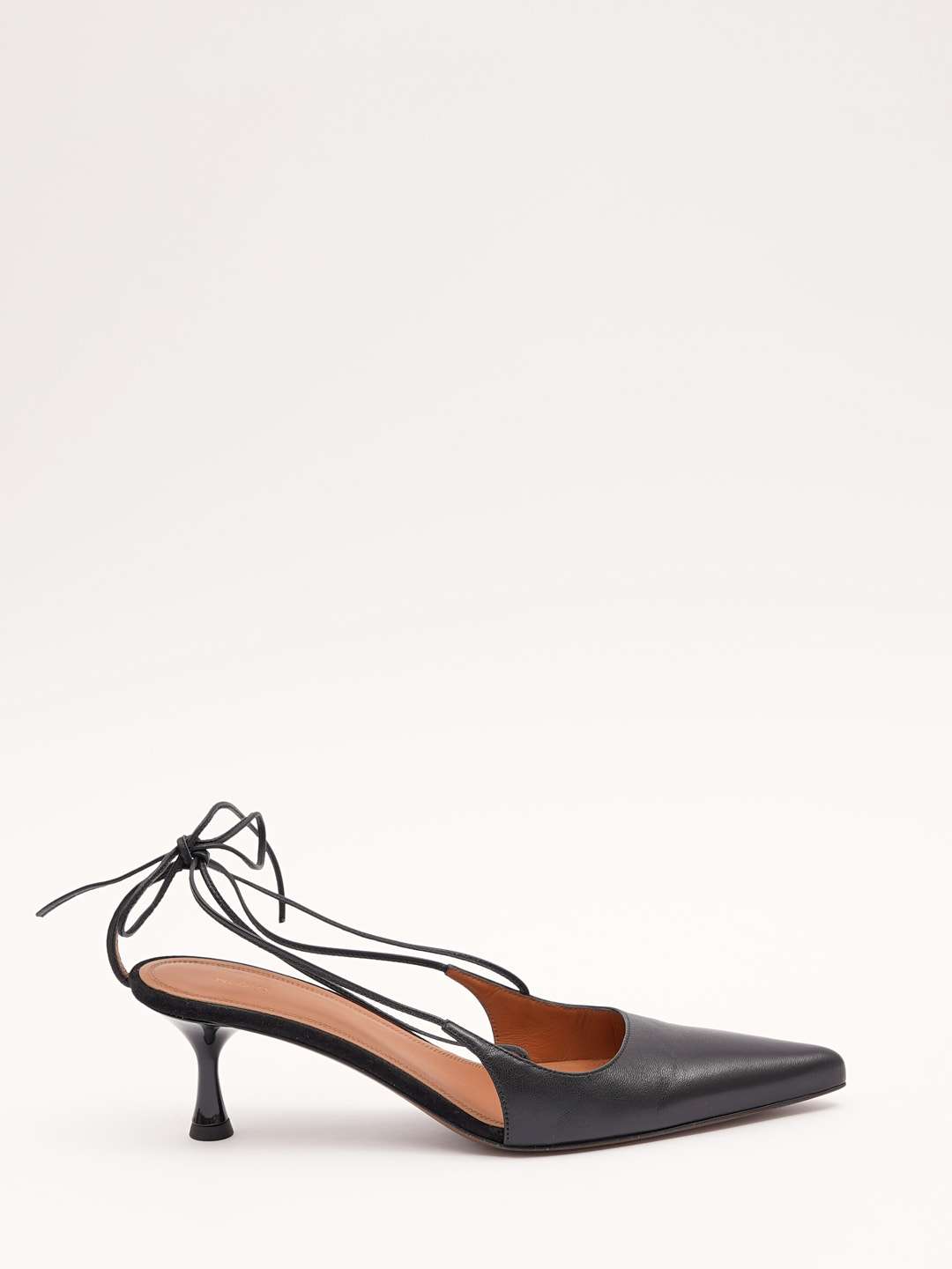 Neous Shoes 38
