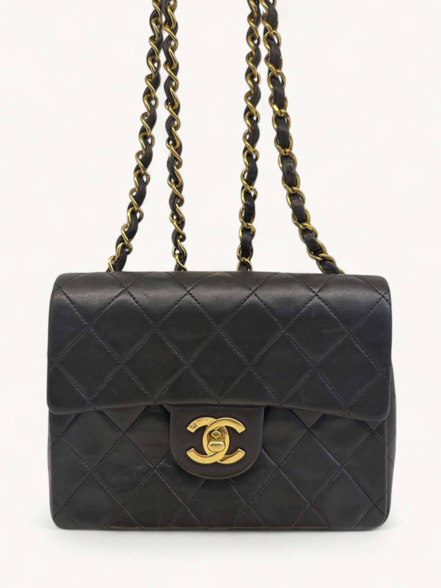 Chanel Timeless Classic 