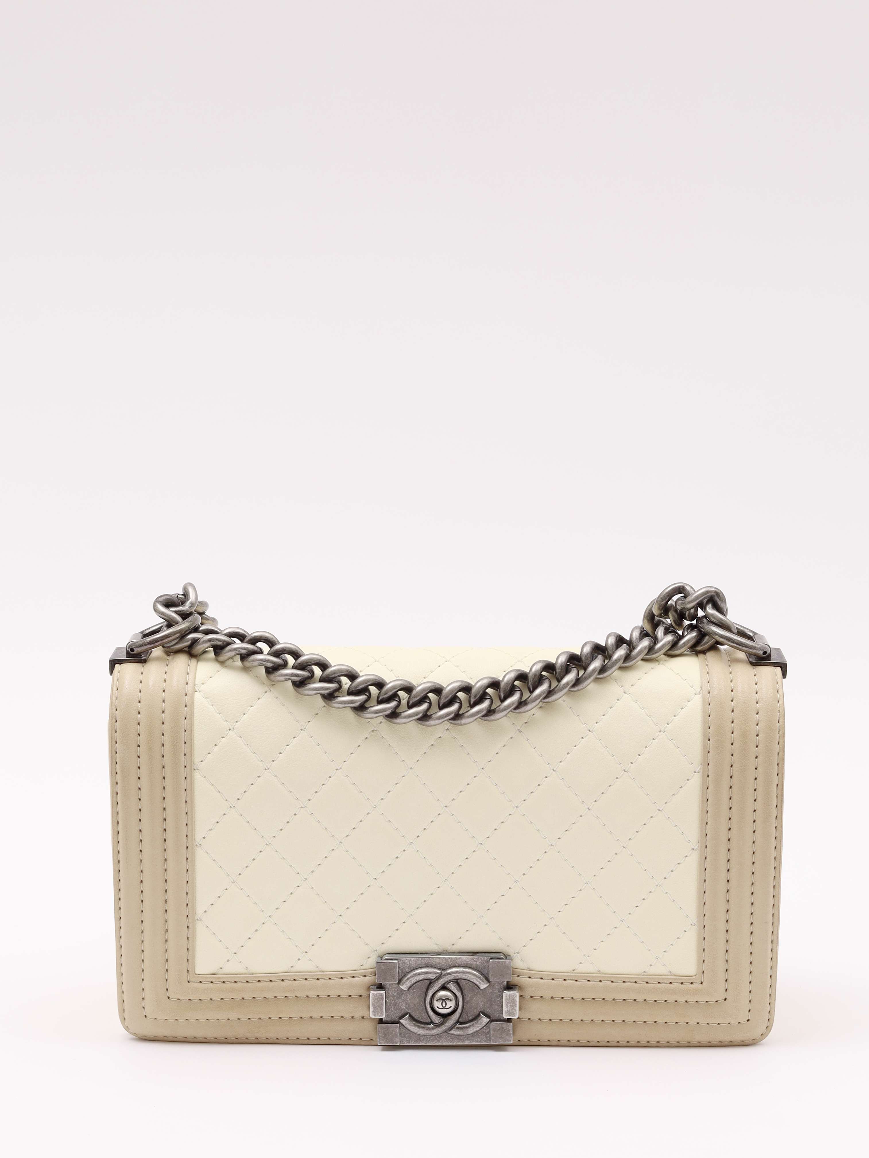 Chanel Boy 