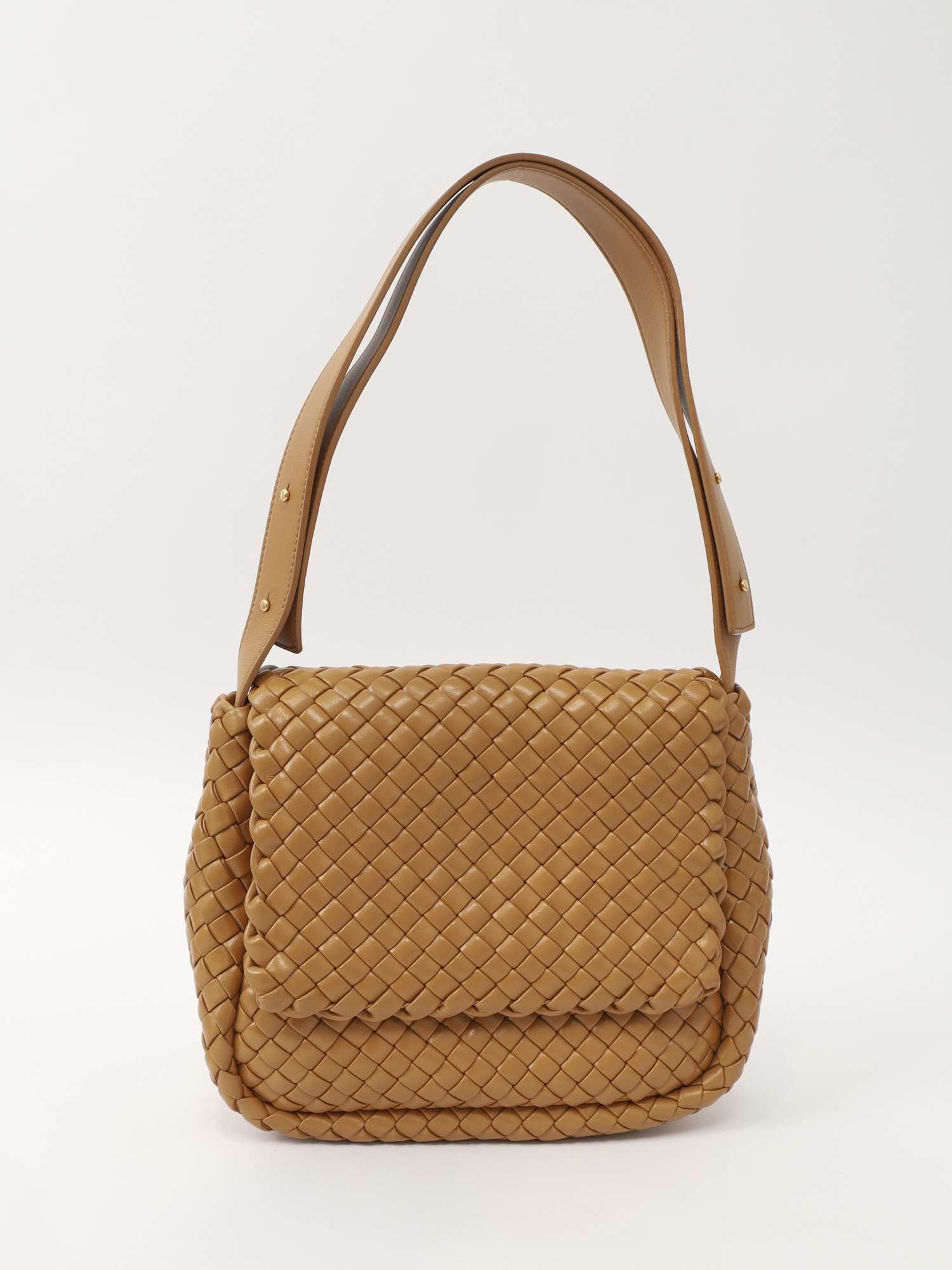 Bottega Veneta Cobble 
