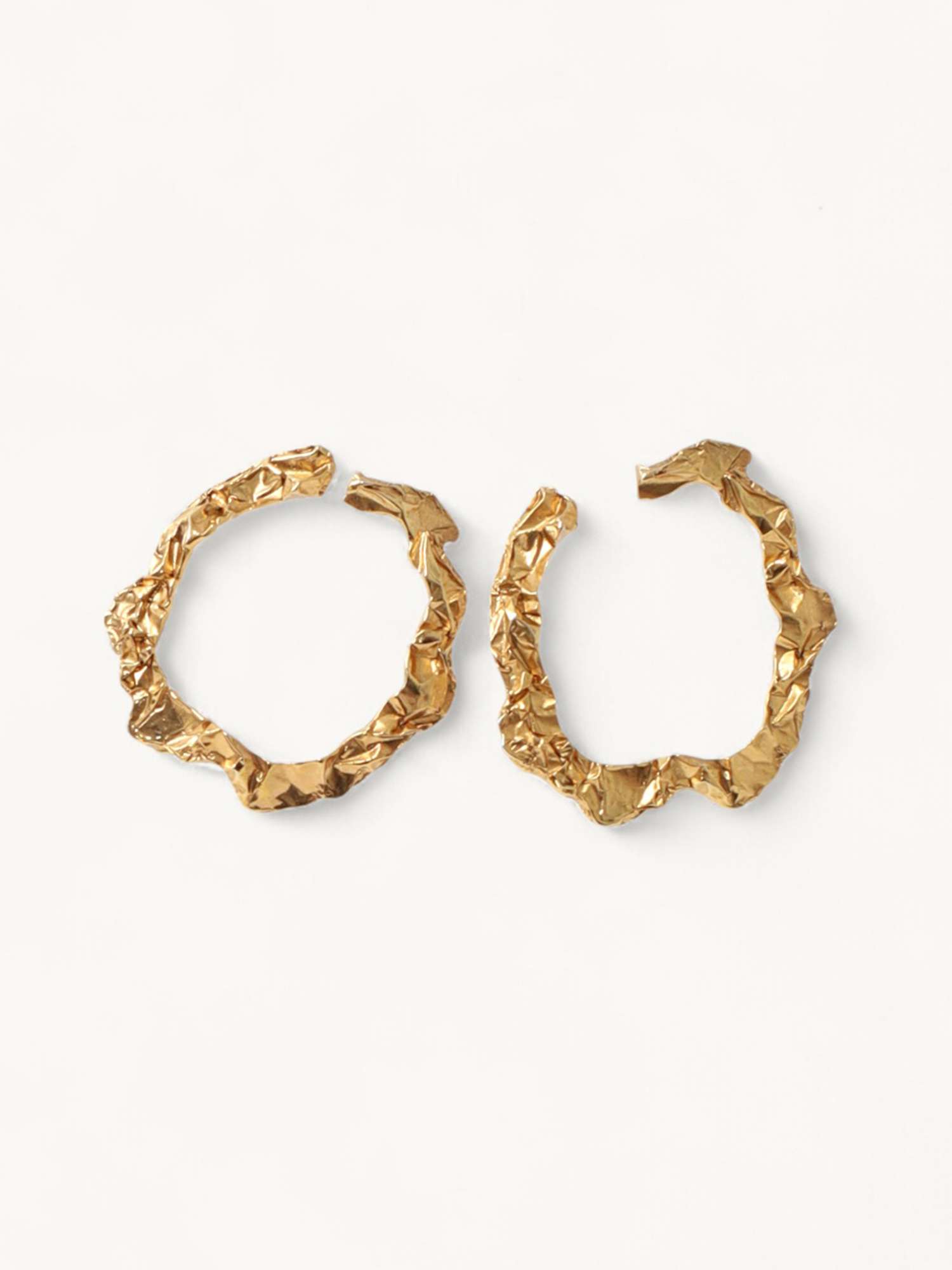 Oscar de la Renta Earrings 