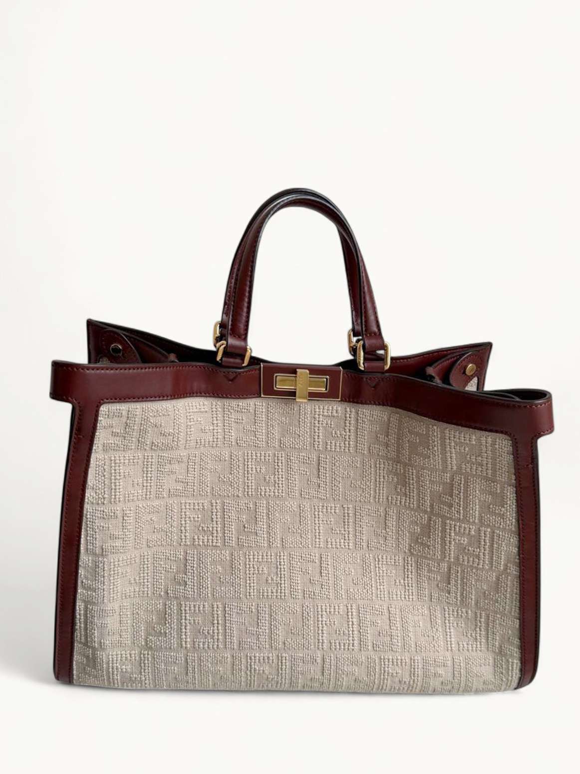 Fendi Peekaboo 