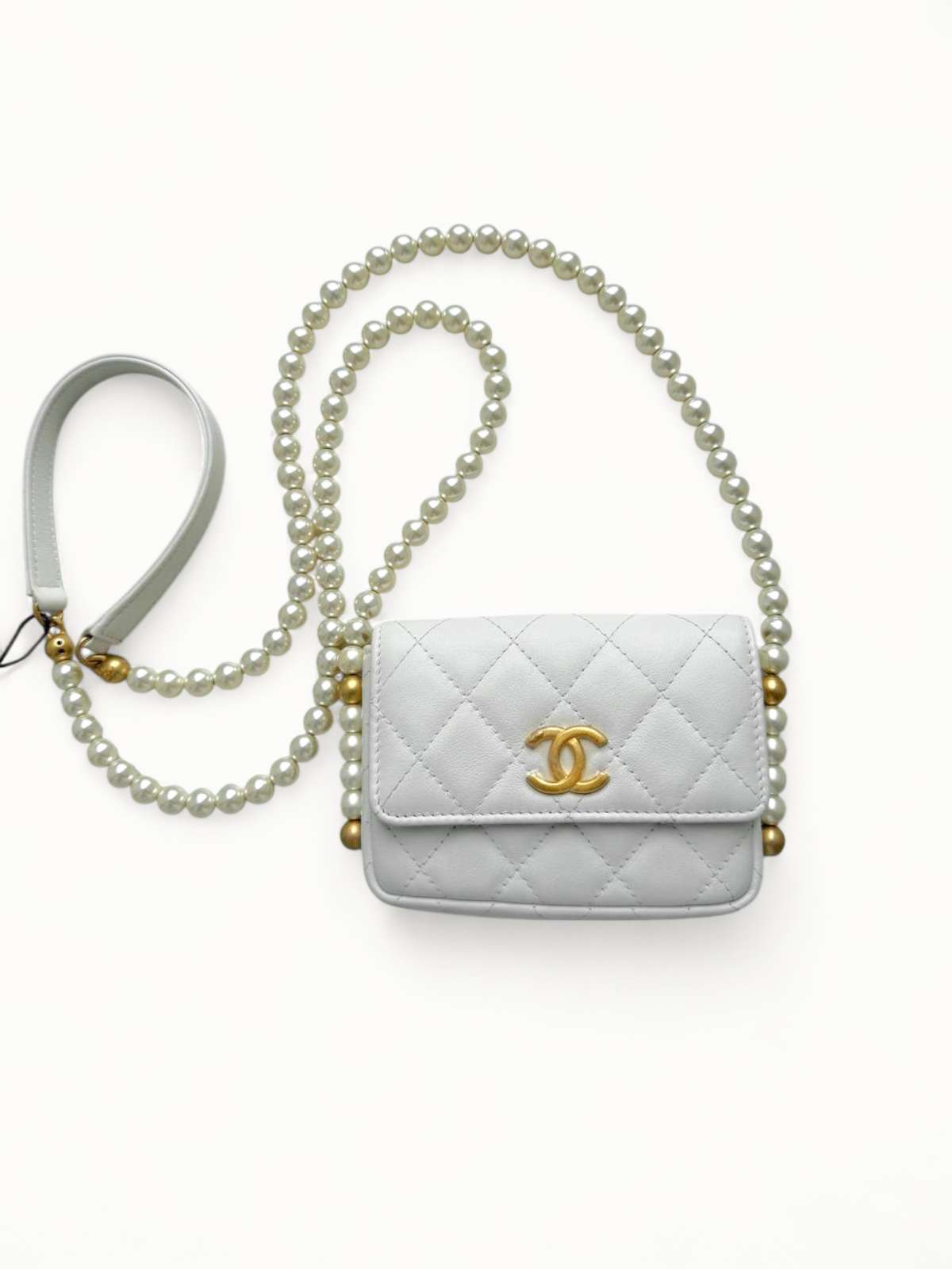 Chanel Pearl 