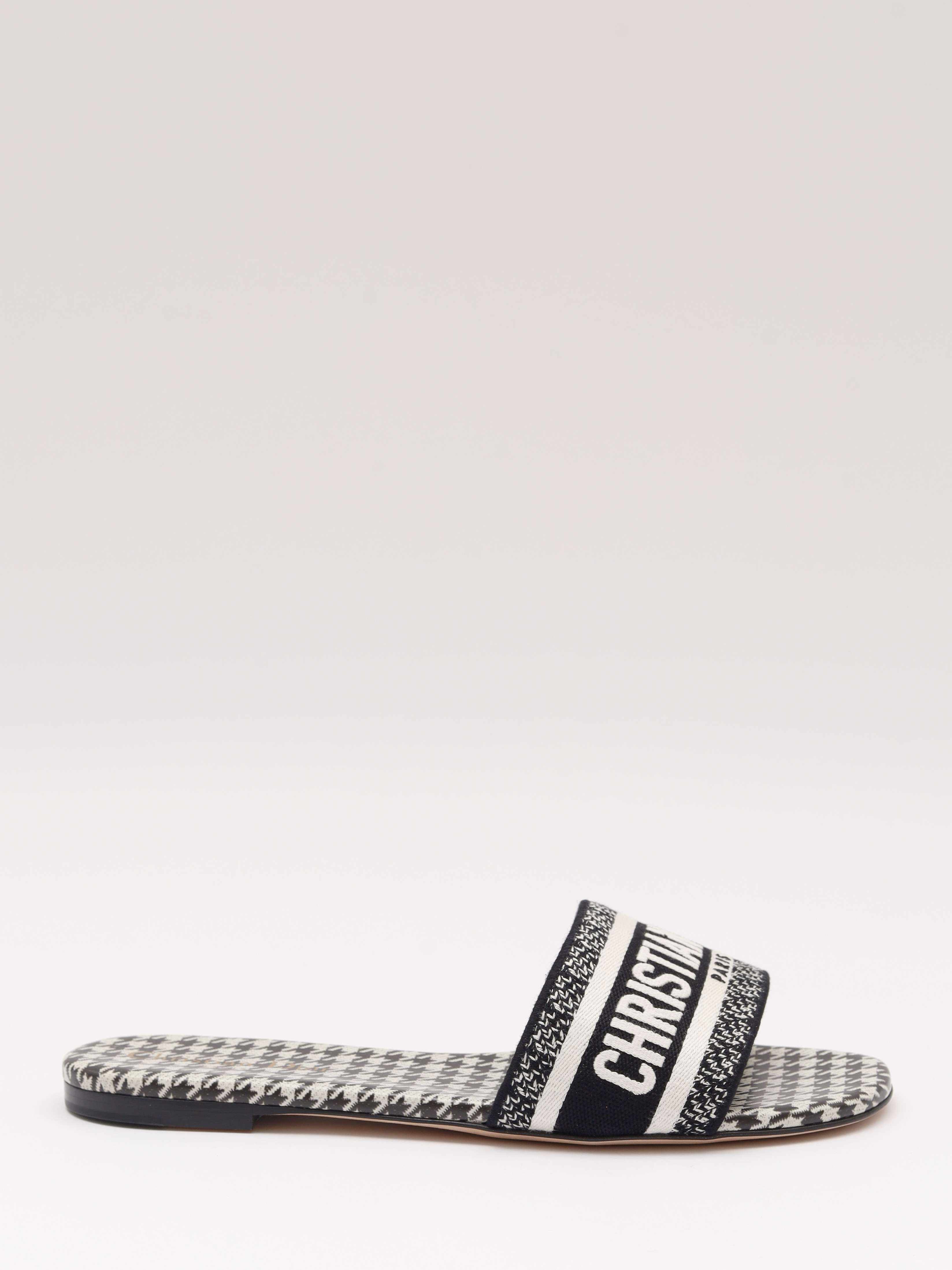 Dior Dway 39.5