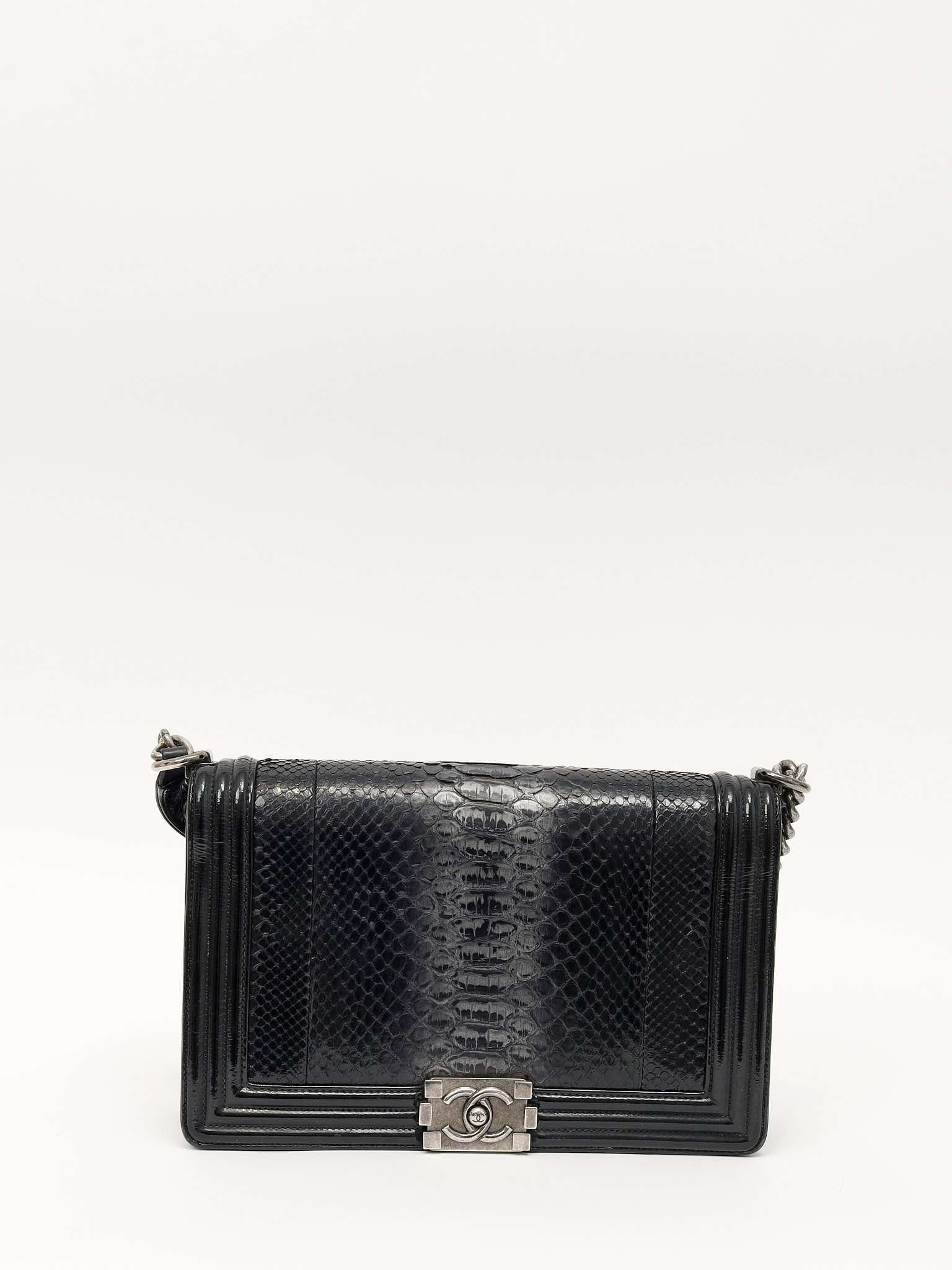 Chanel Boy 