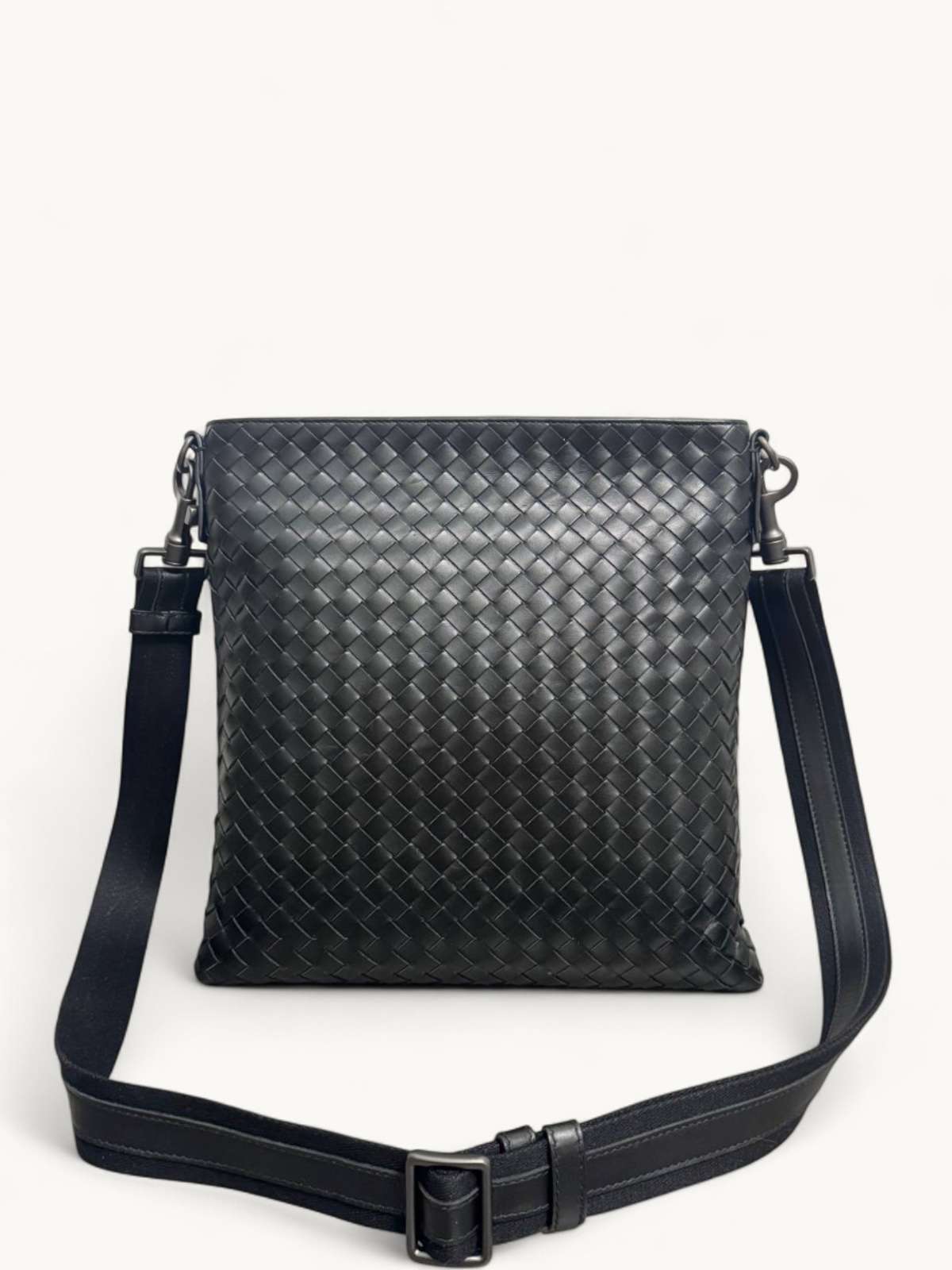 Bottega Veneta Leather Bag 