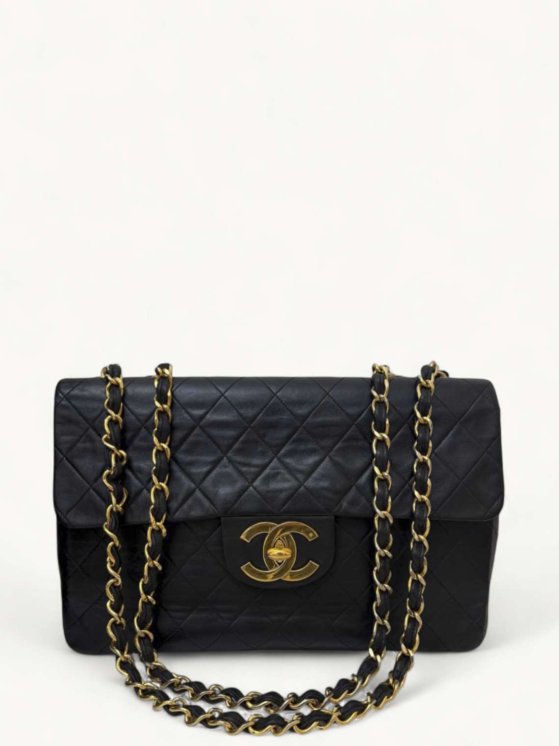 Chanel Timeless Classic 