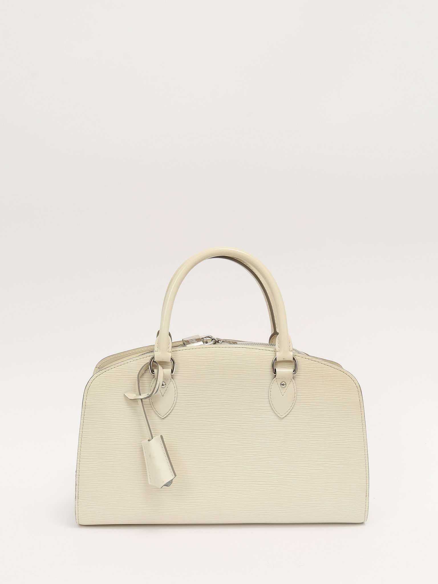 Louis Vuitton Pont Neuf 