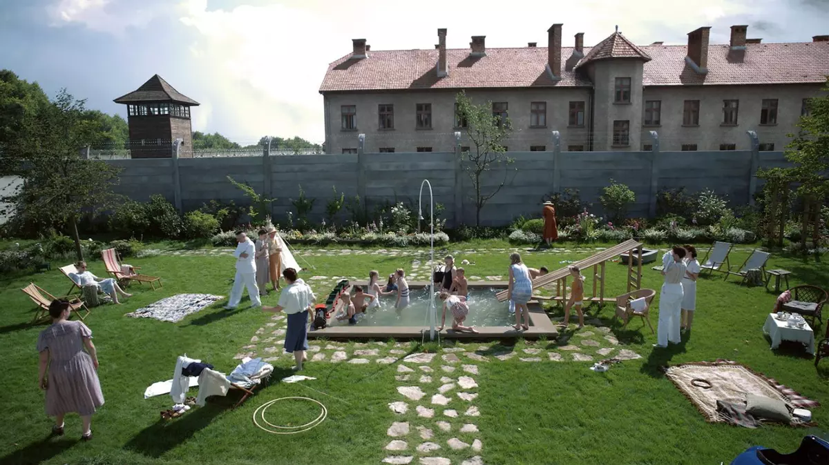Кадр из фильма «Зона интересов» (2023)