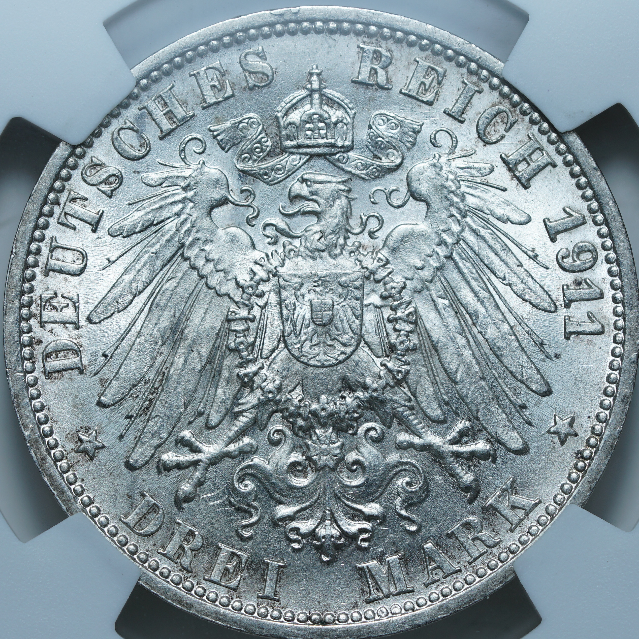 3 марки 1911 F MS64 NCG