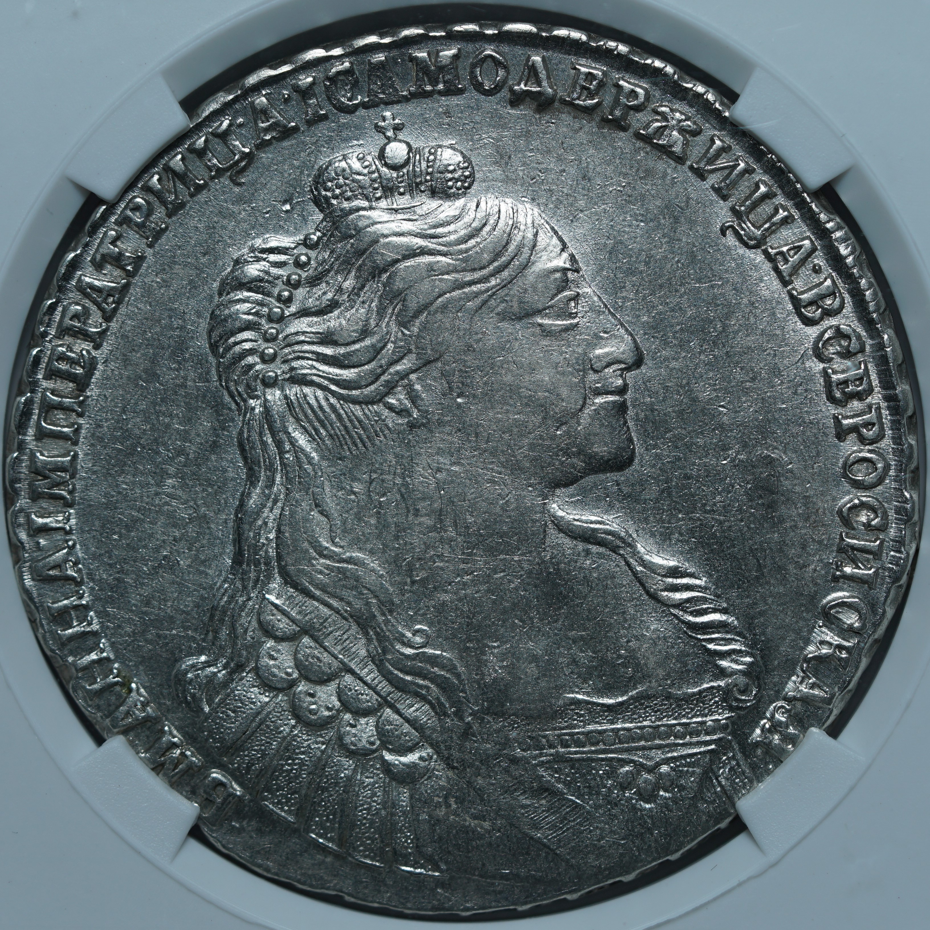 Рубль 1735
