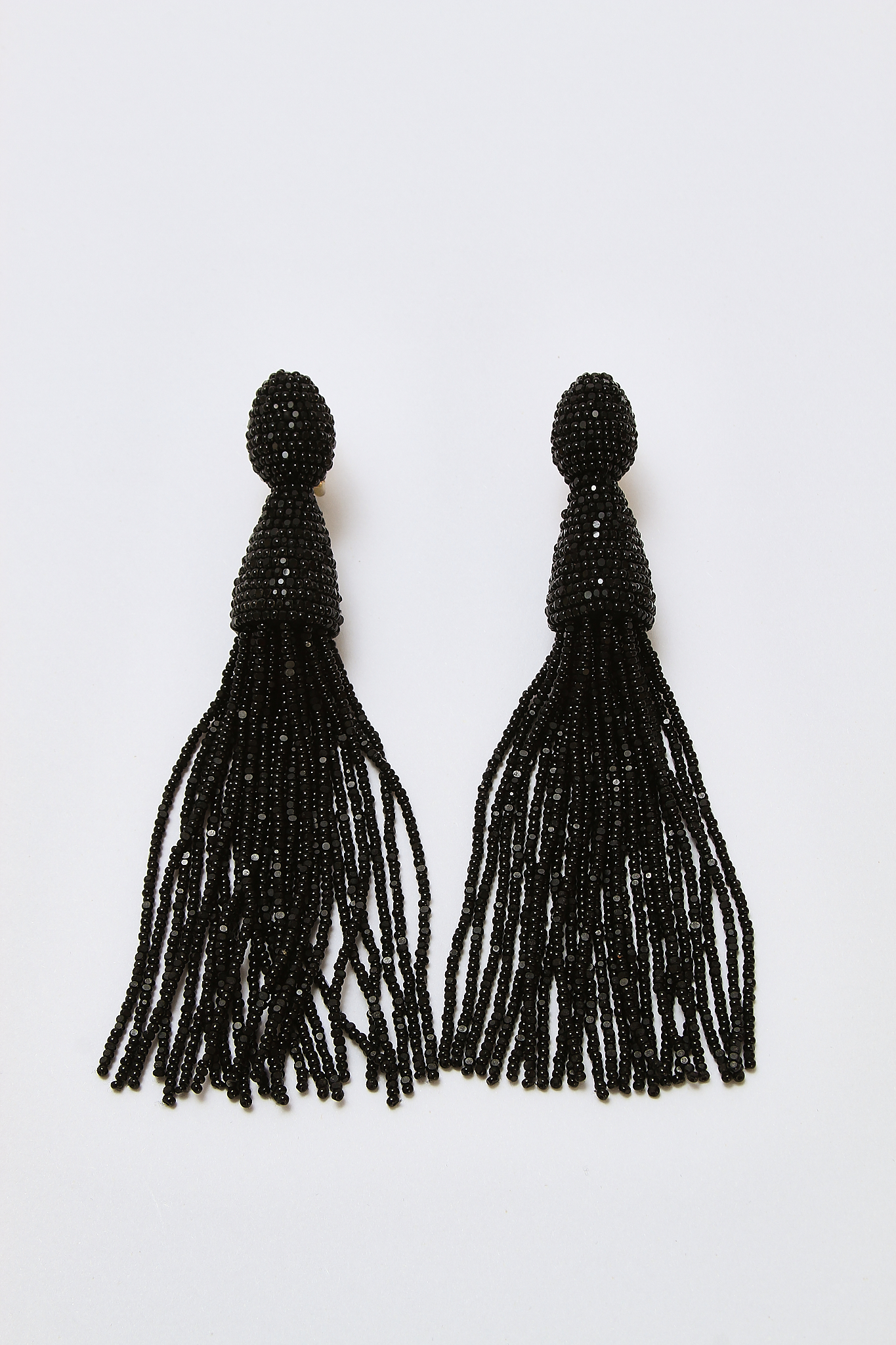 Oscar de la Renta Long Tassel Clip 2