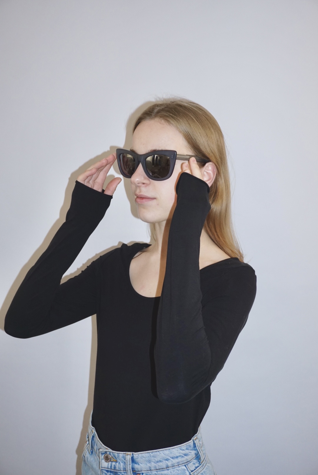 Linda Farrow Sunglasses 6