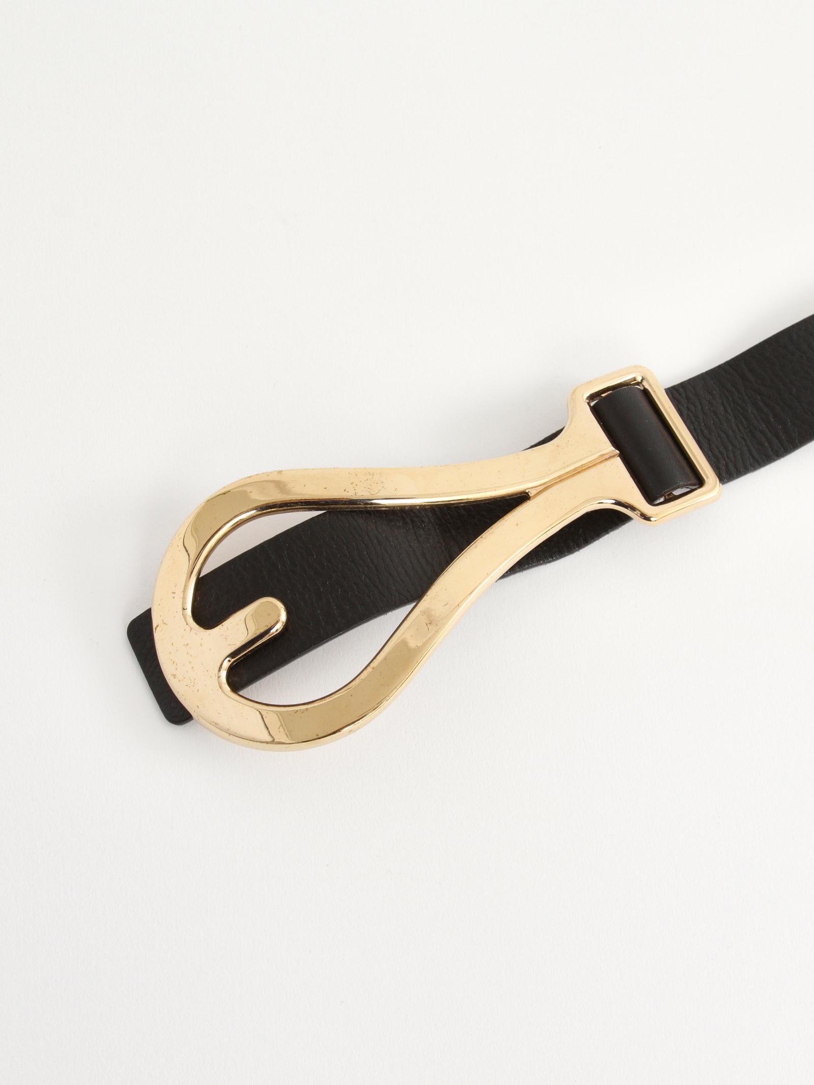 Escada Belt 2