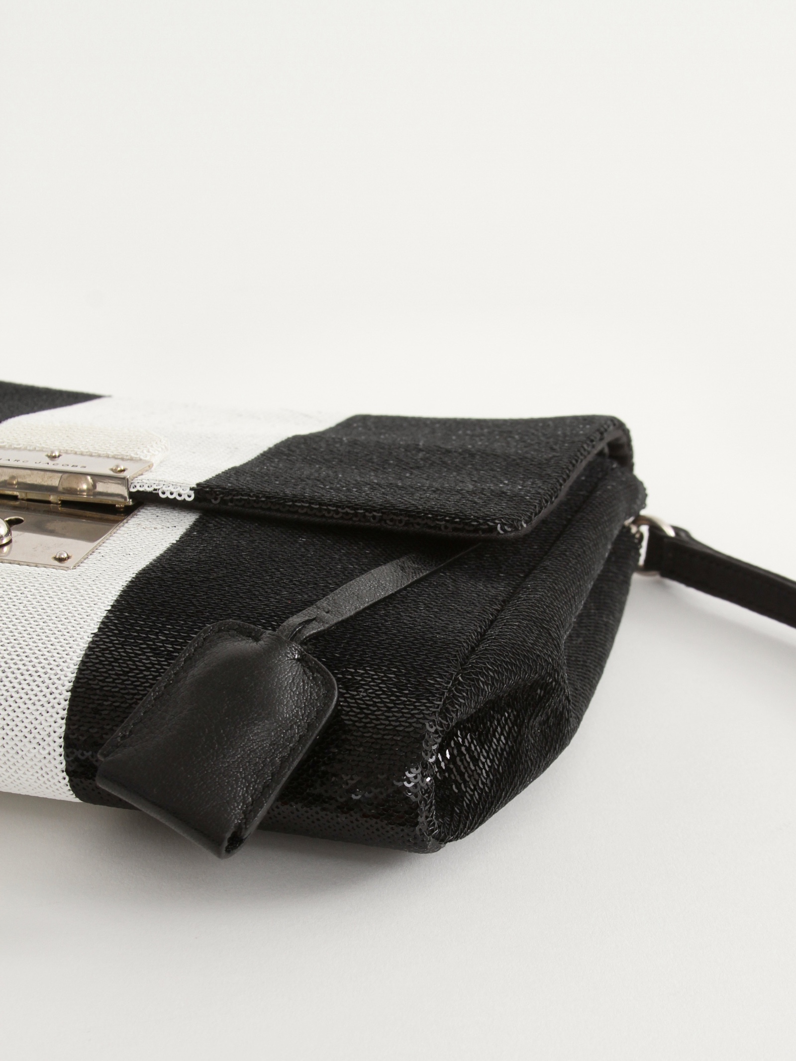 Marc Jacobs Leather Bag 6