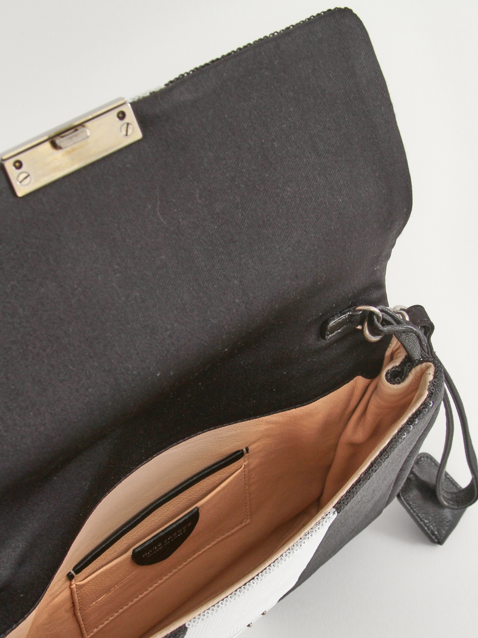Marc Jacobs Leather Bag 8
