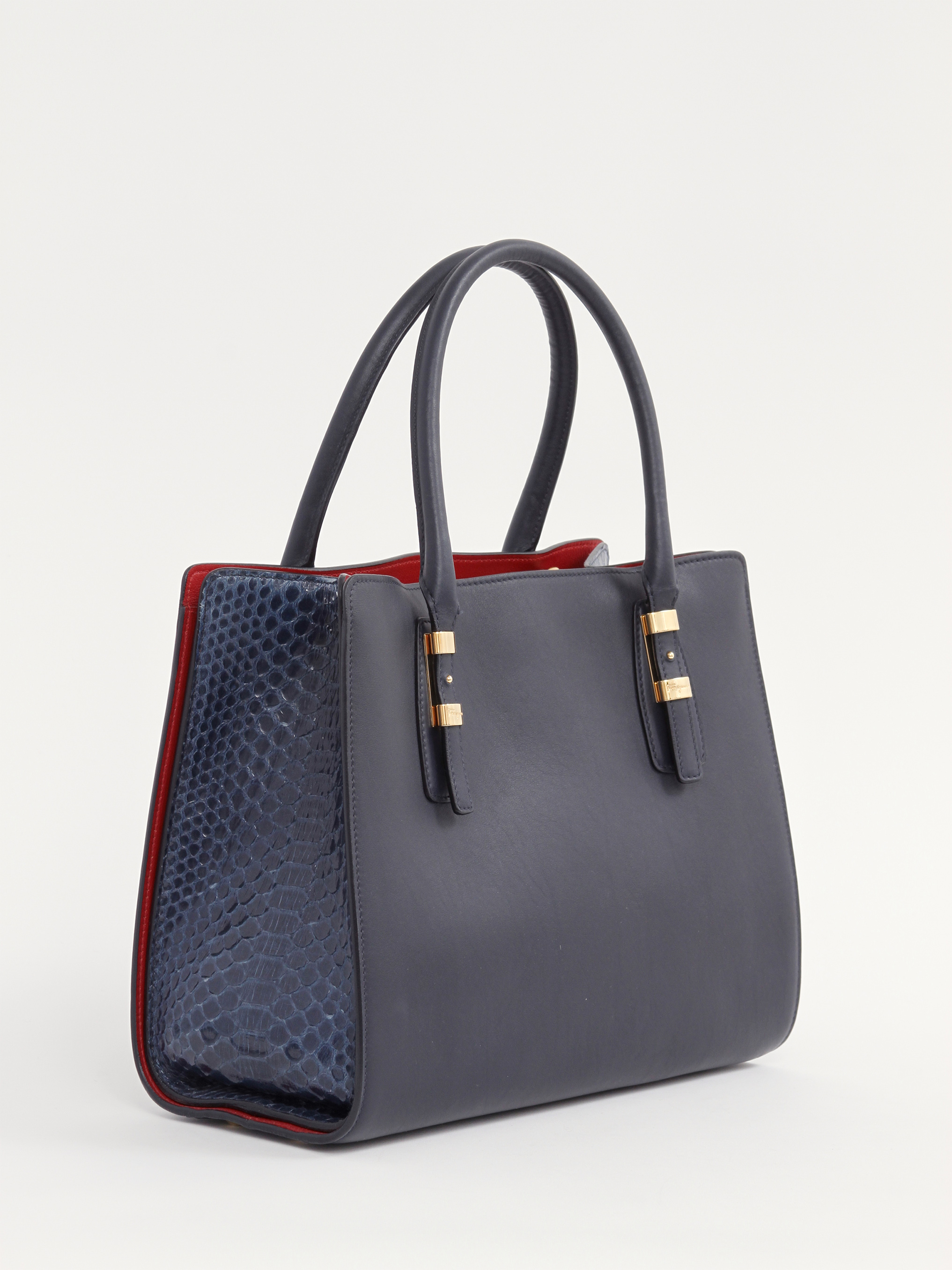 Salvatore Ferragamo Whitney 2