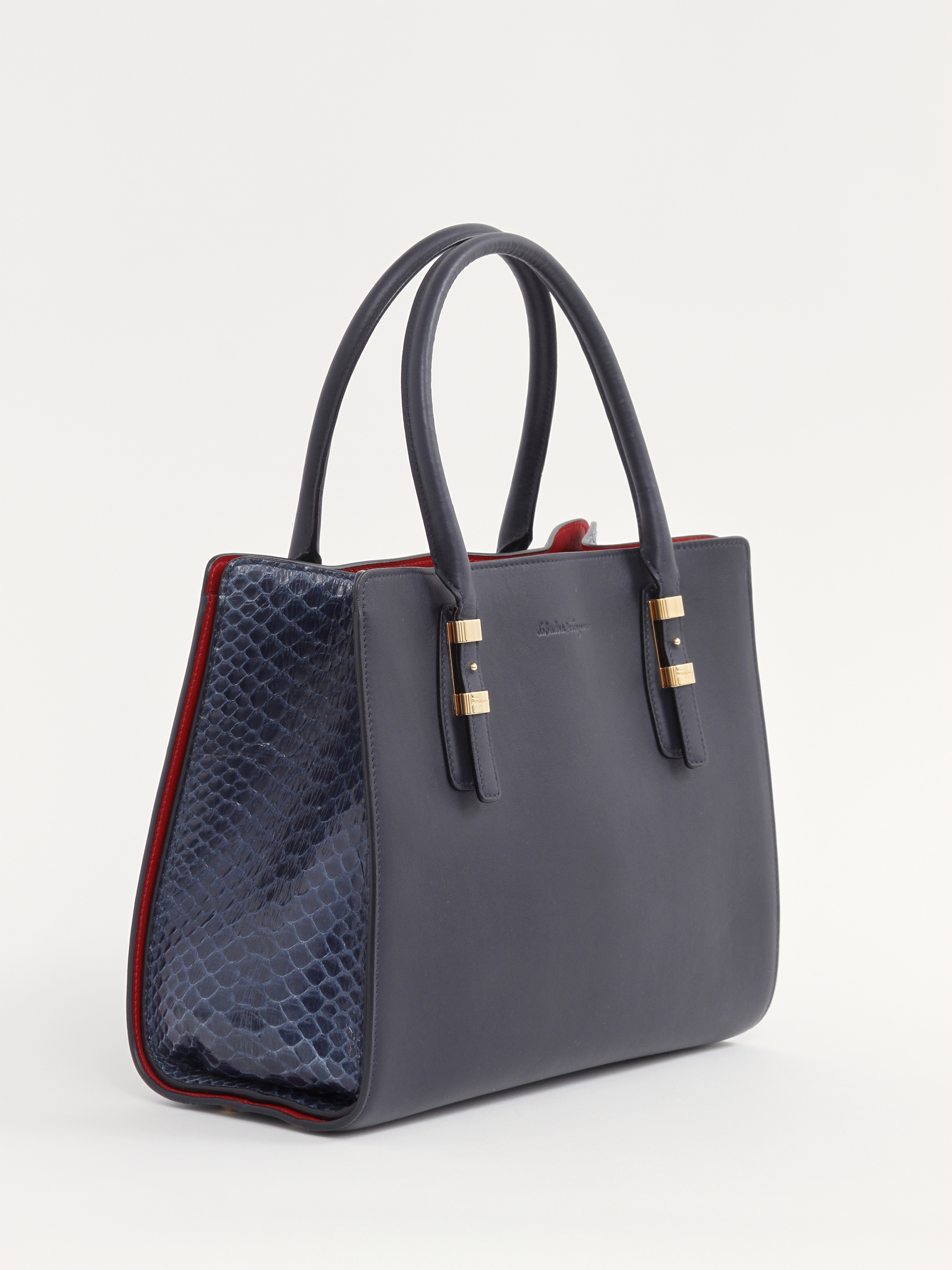 Salvatore Ferragamo Whitney 1