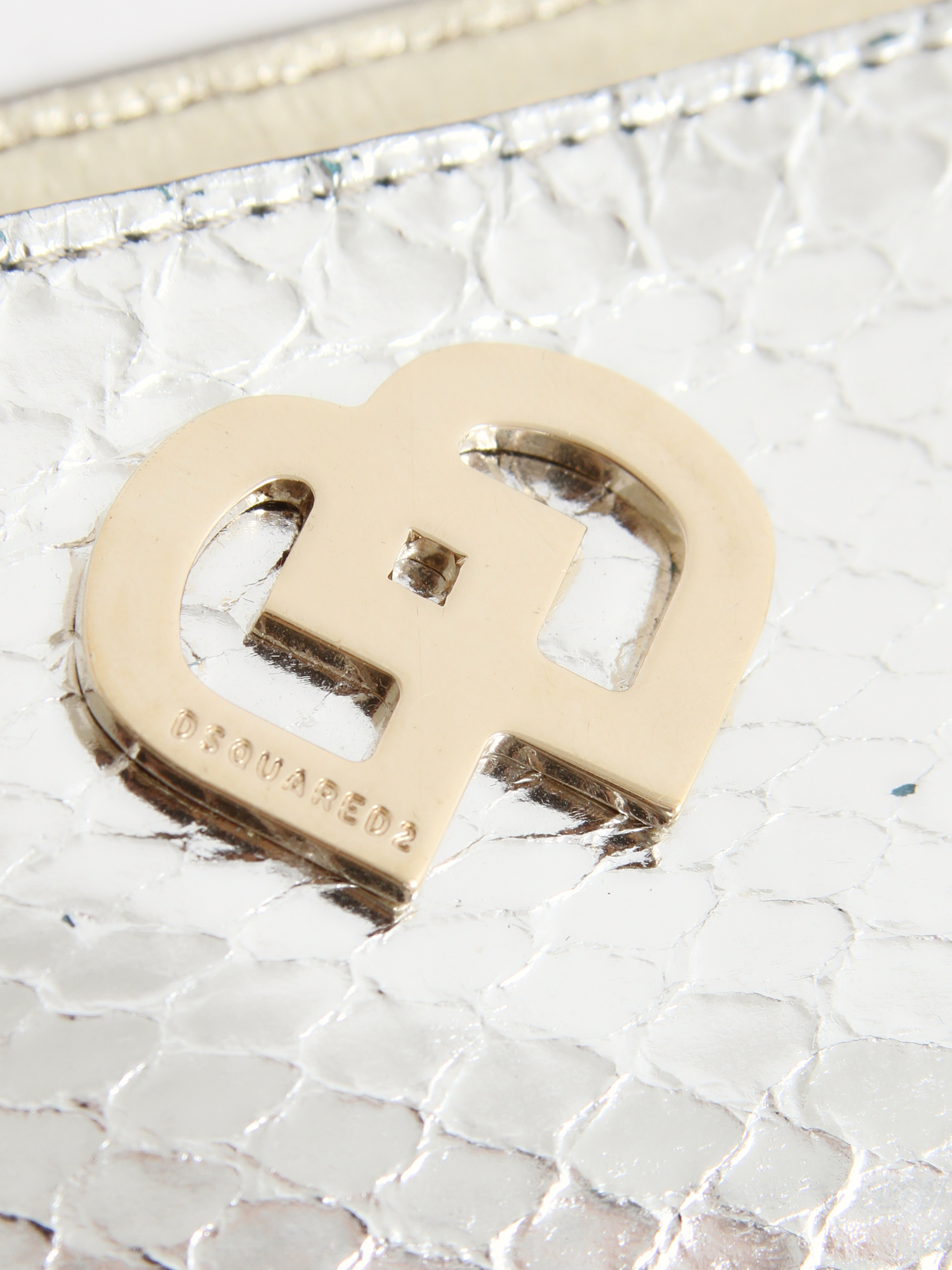 Dsquared2 Case 3