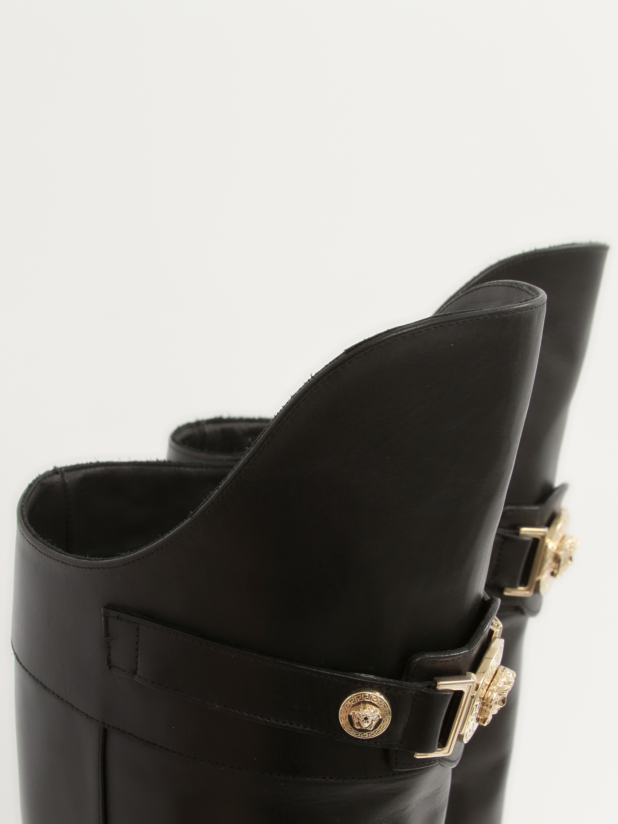 Versace 39 5