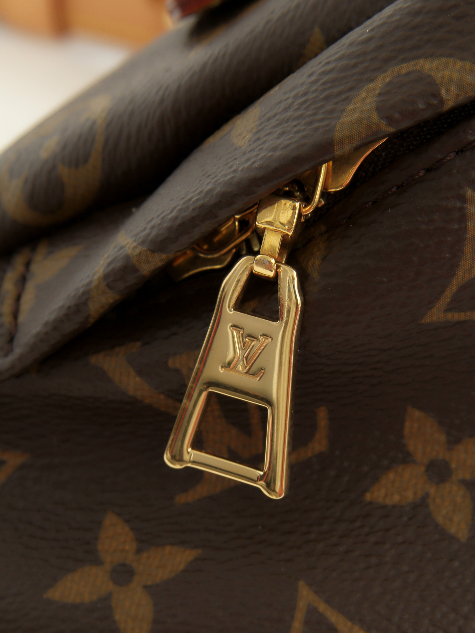 Louis Vuitton Bumbag 5