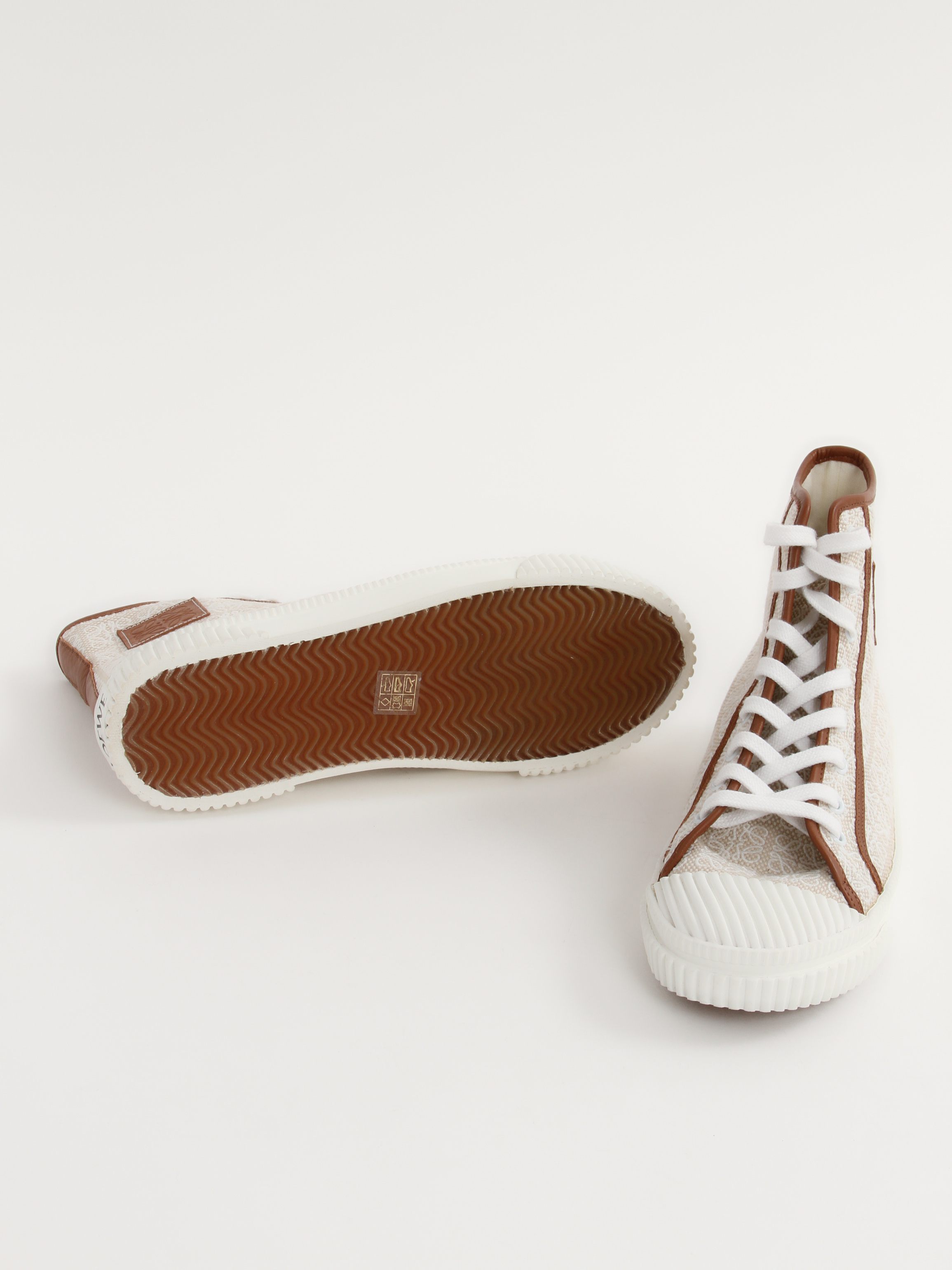Loewe 40 7