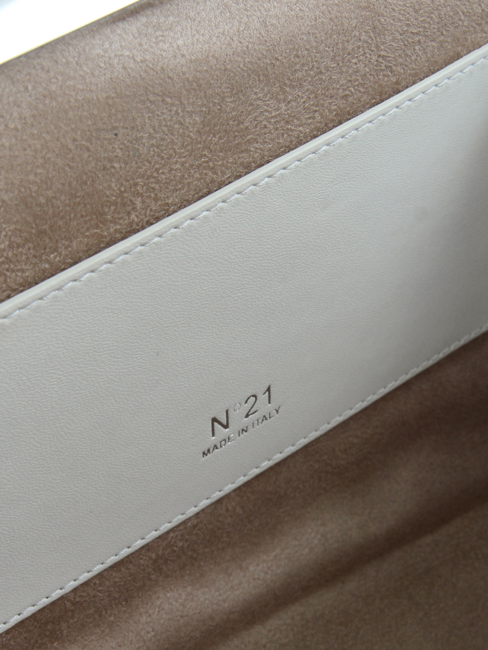 N21 Leather Bag 8