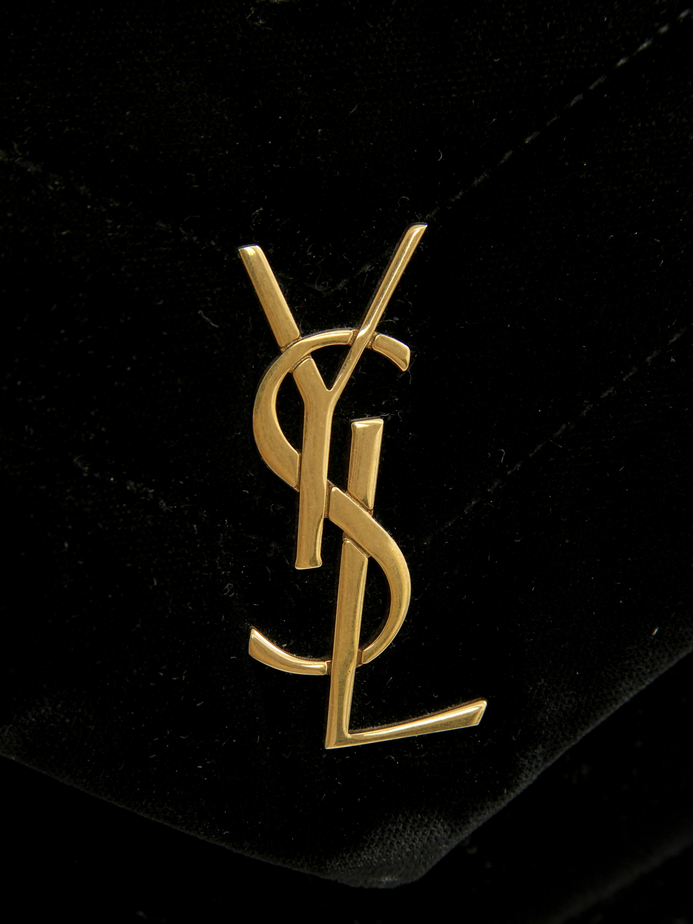 Saint Laurent Loulou 3