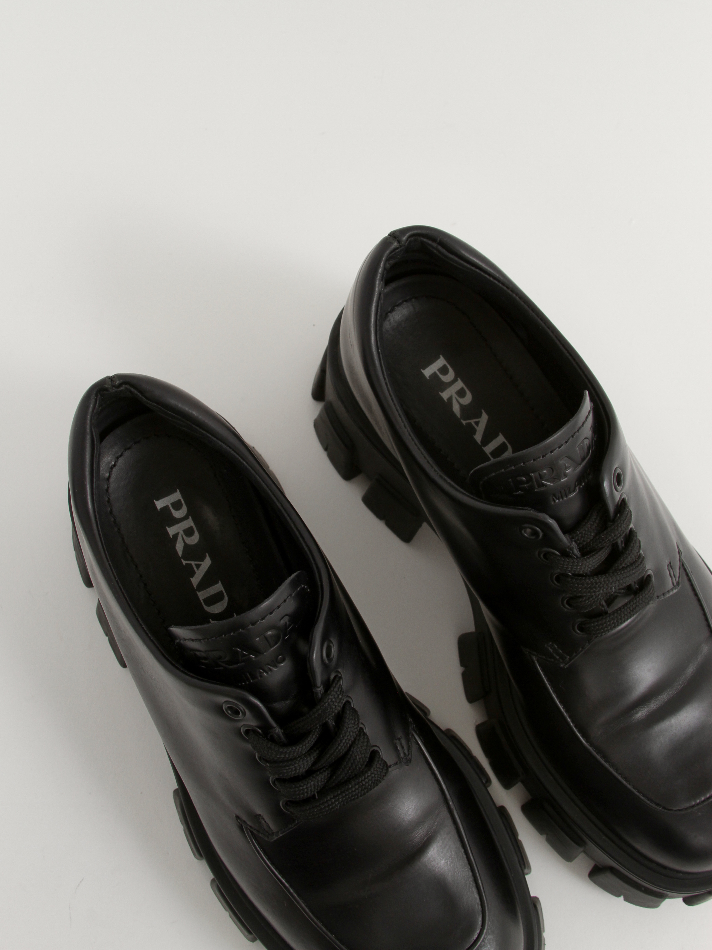 Prada 37 3