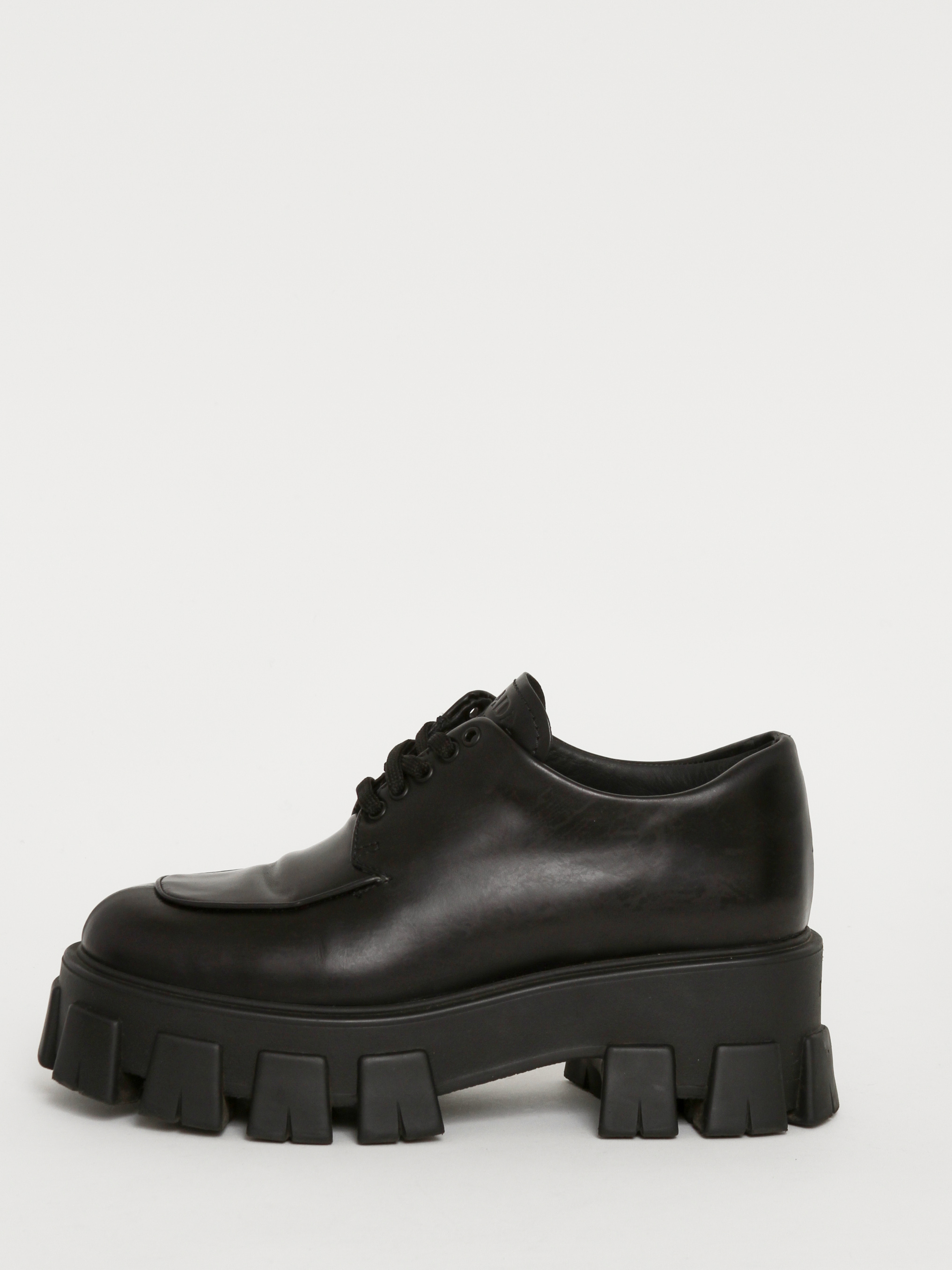 Prada 37 1