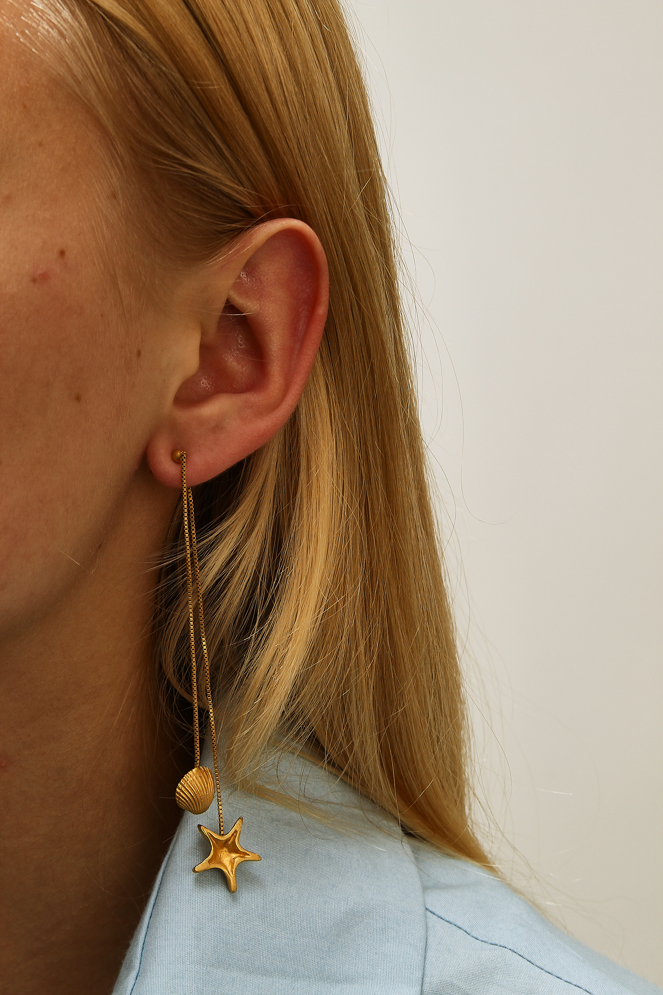 Valentino Earrings 3