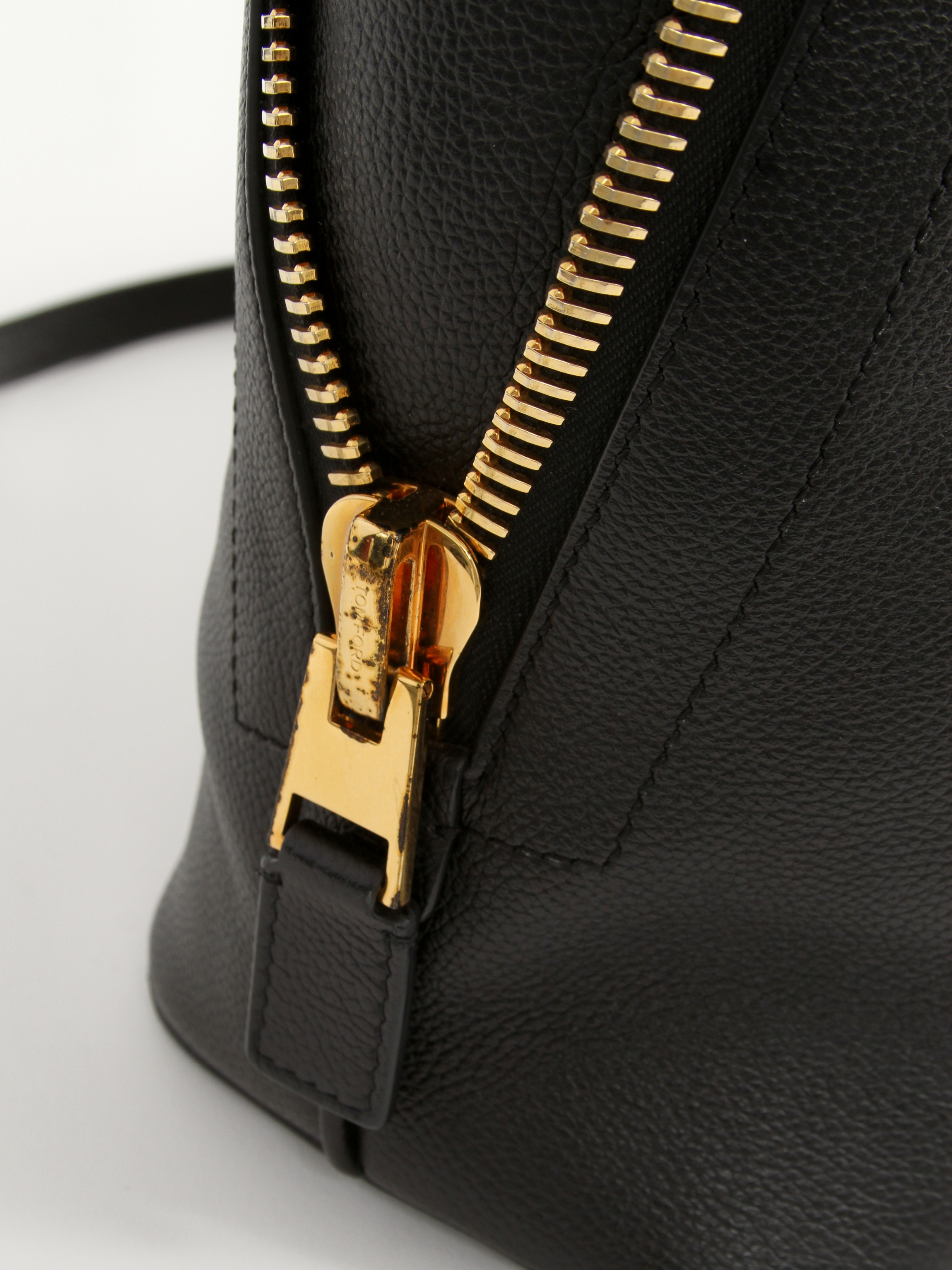 Tom Ford Jennifer 4