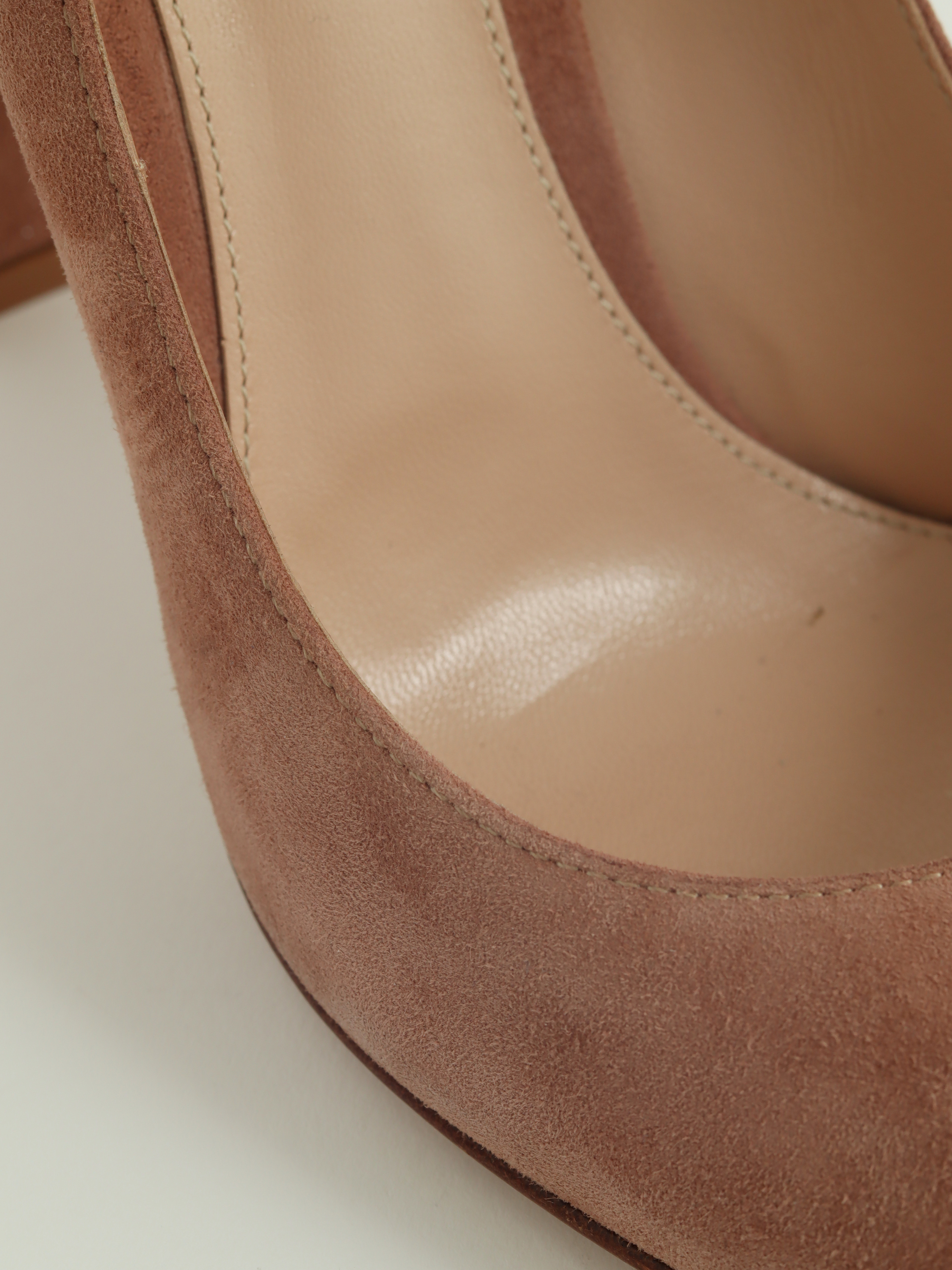 Gianvito Rossi 39 9