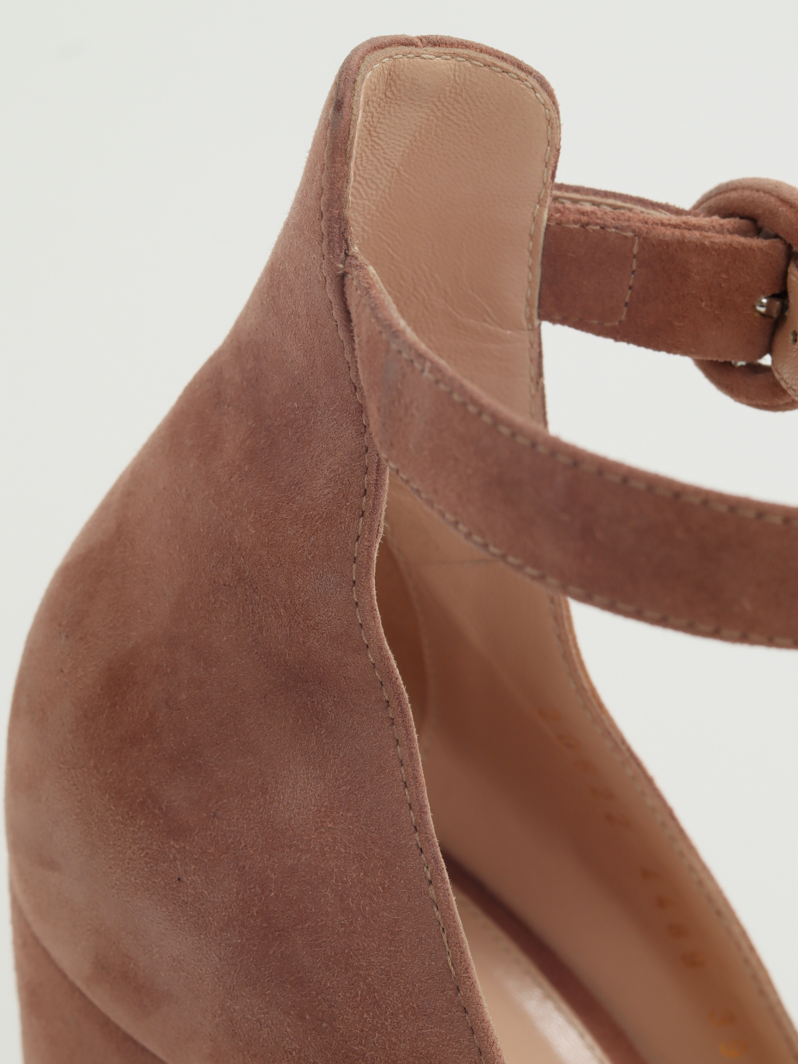 Gianvito Rossi 39 14