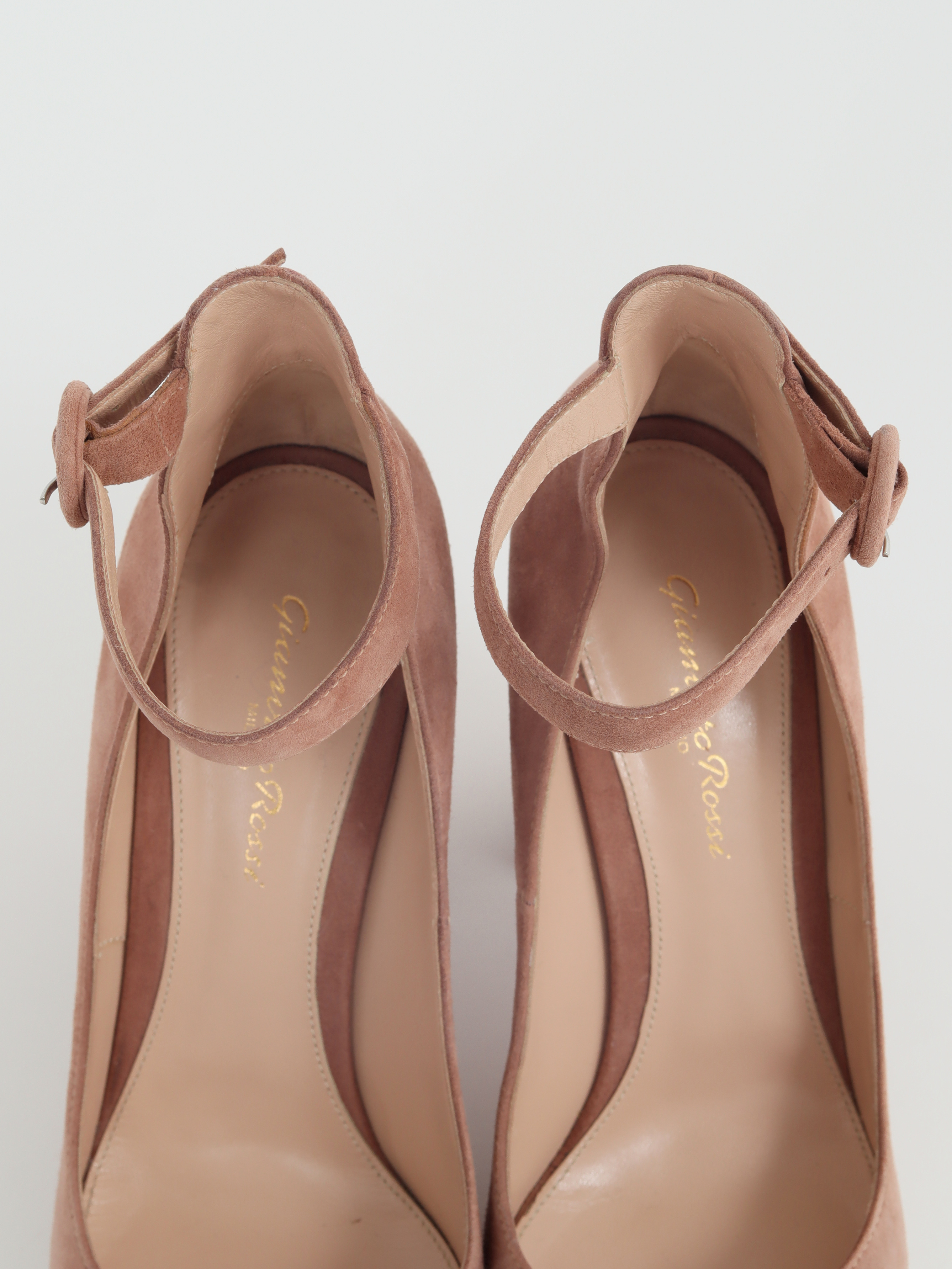 Gianvito Rossi 39 4