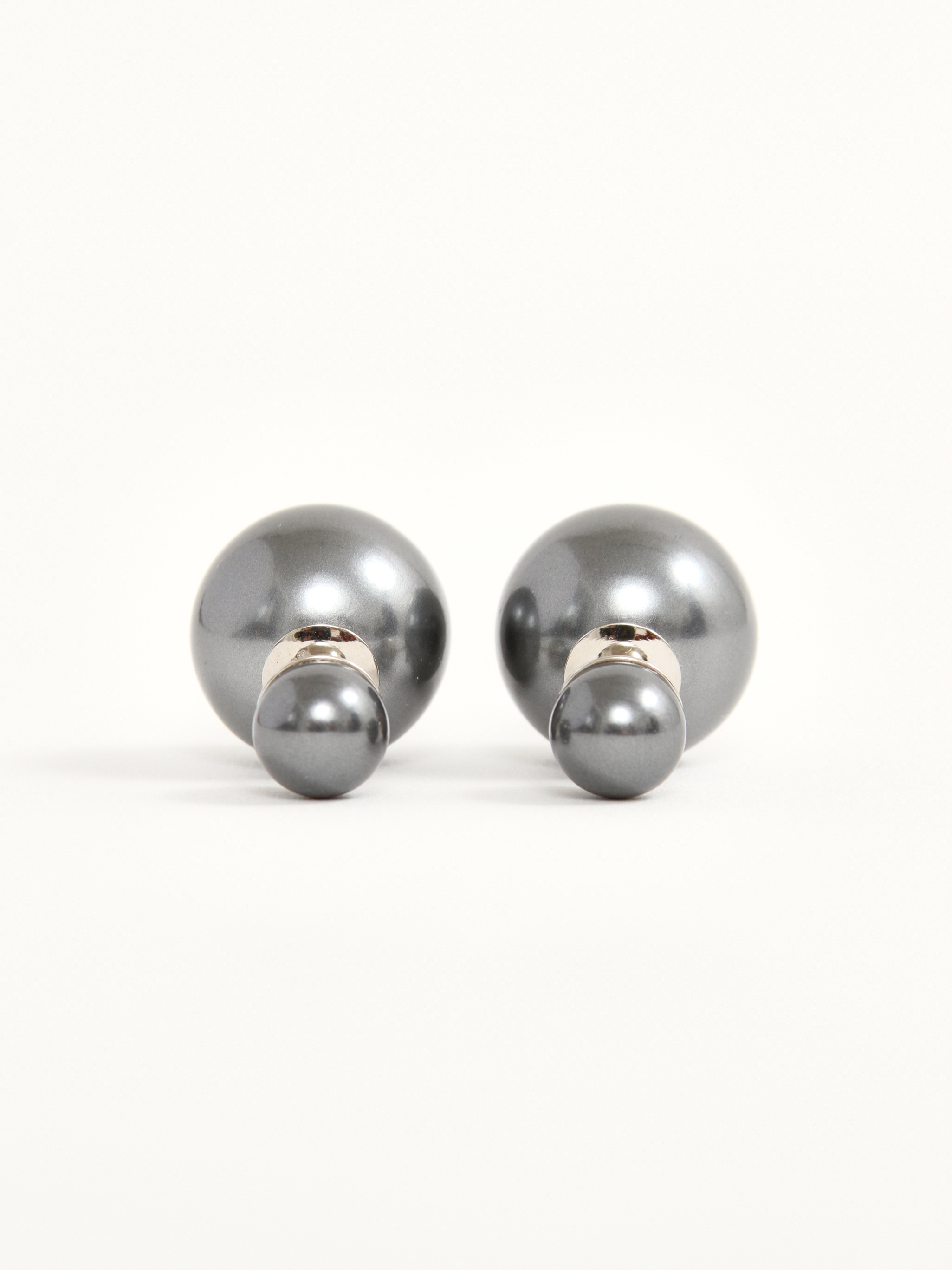 Christian Dior Earrings 1