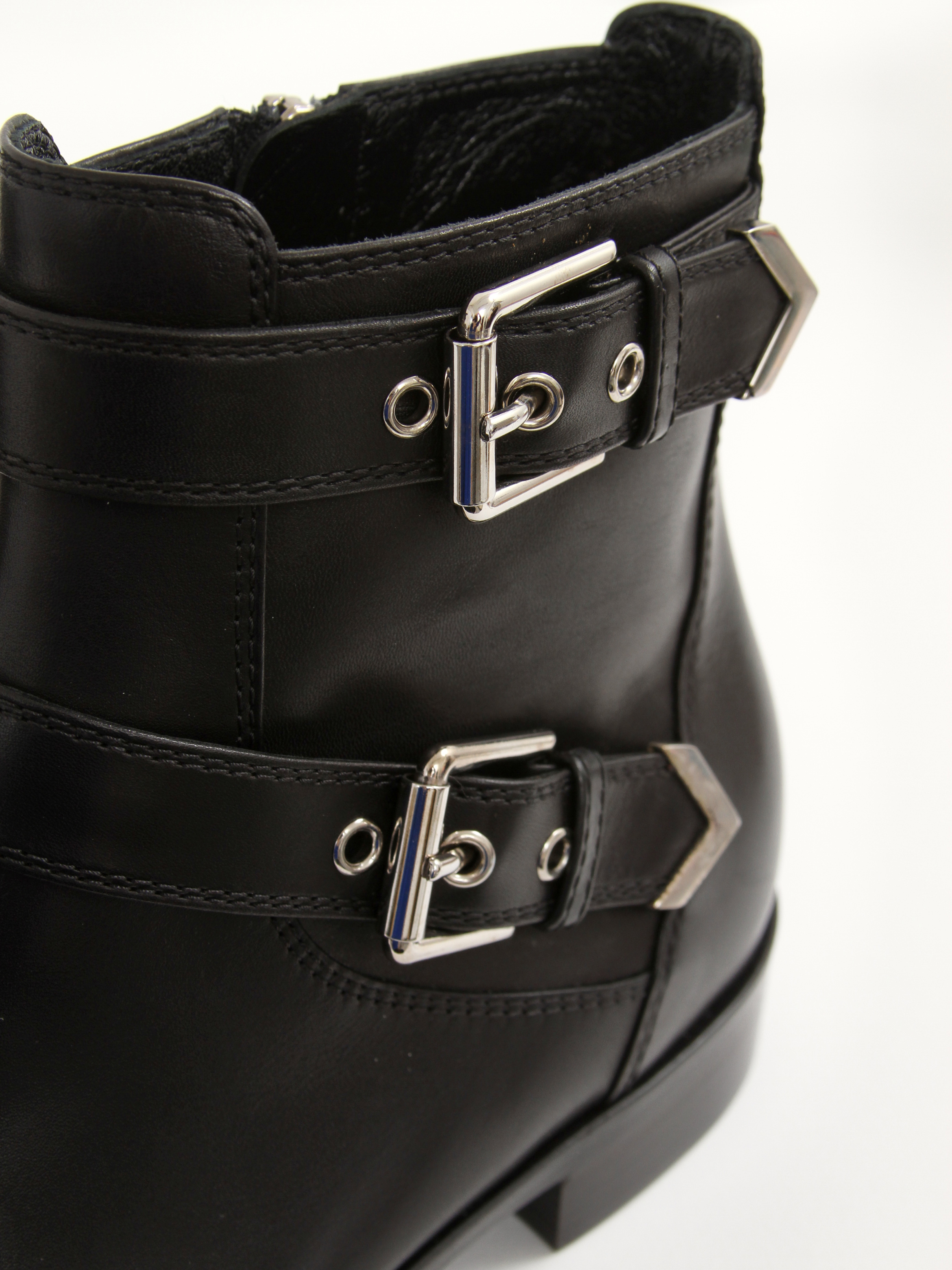 Gianvito Rossi 37 8