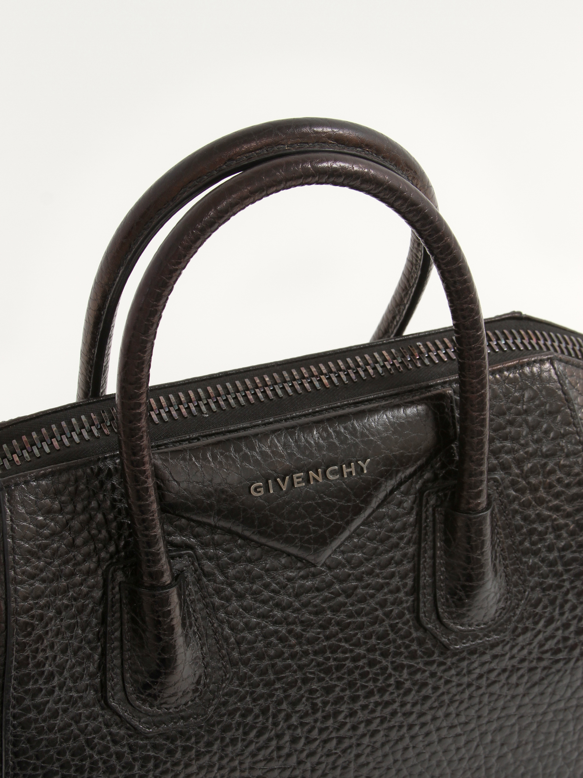 Givenchy Antigona 4