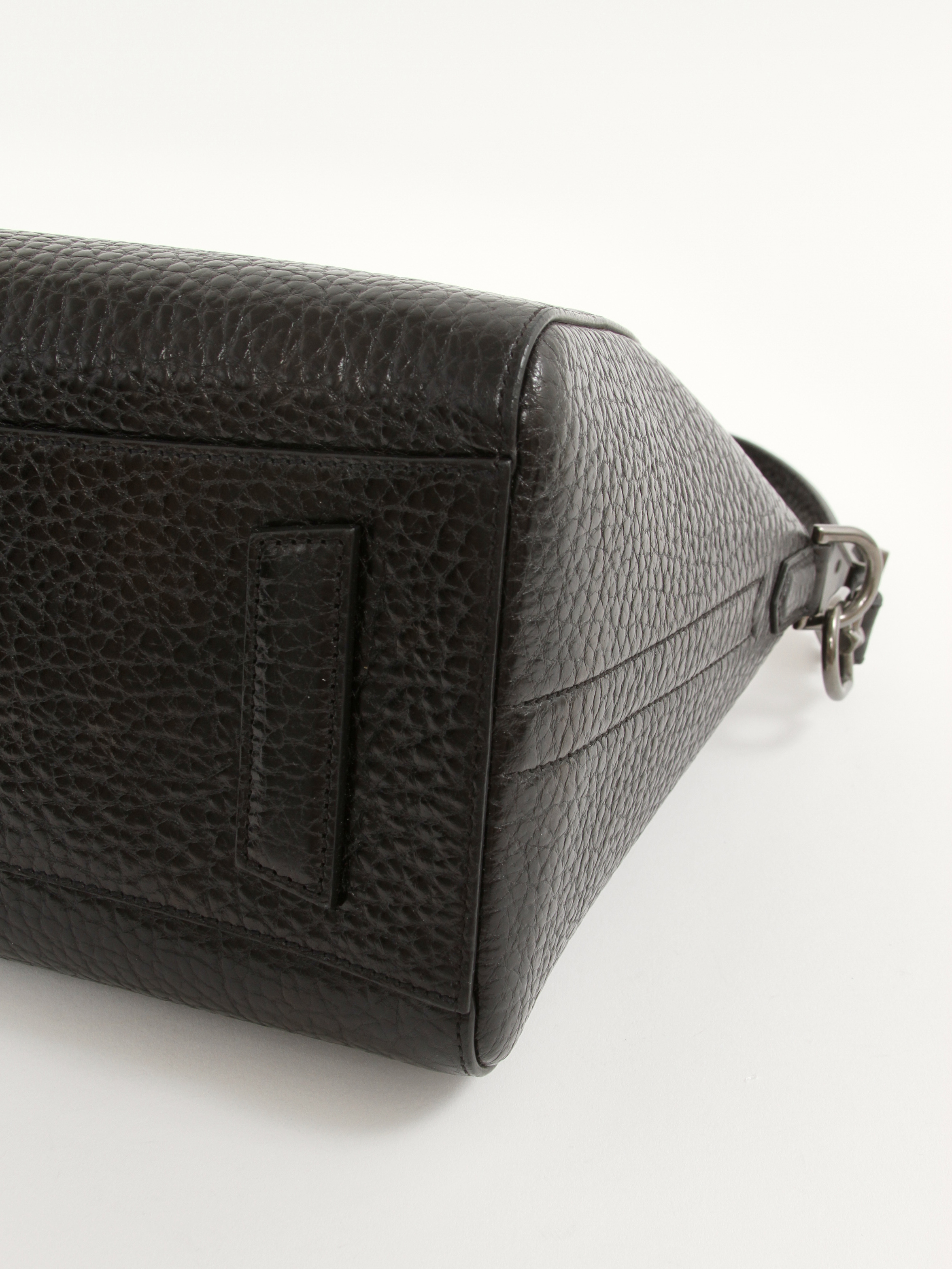 Givenchy Antigona 7