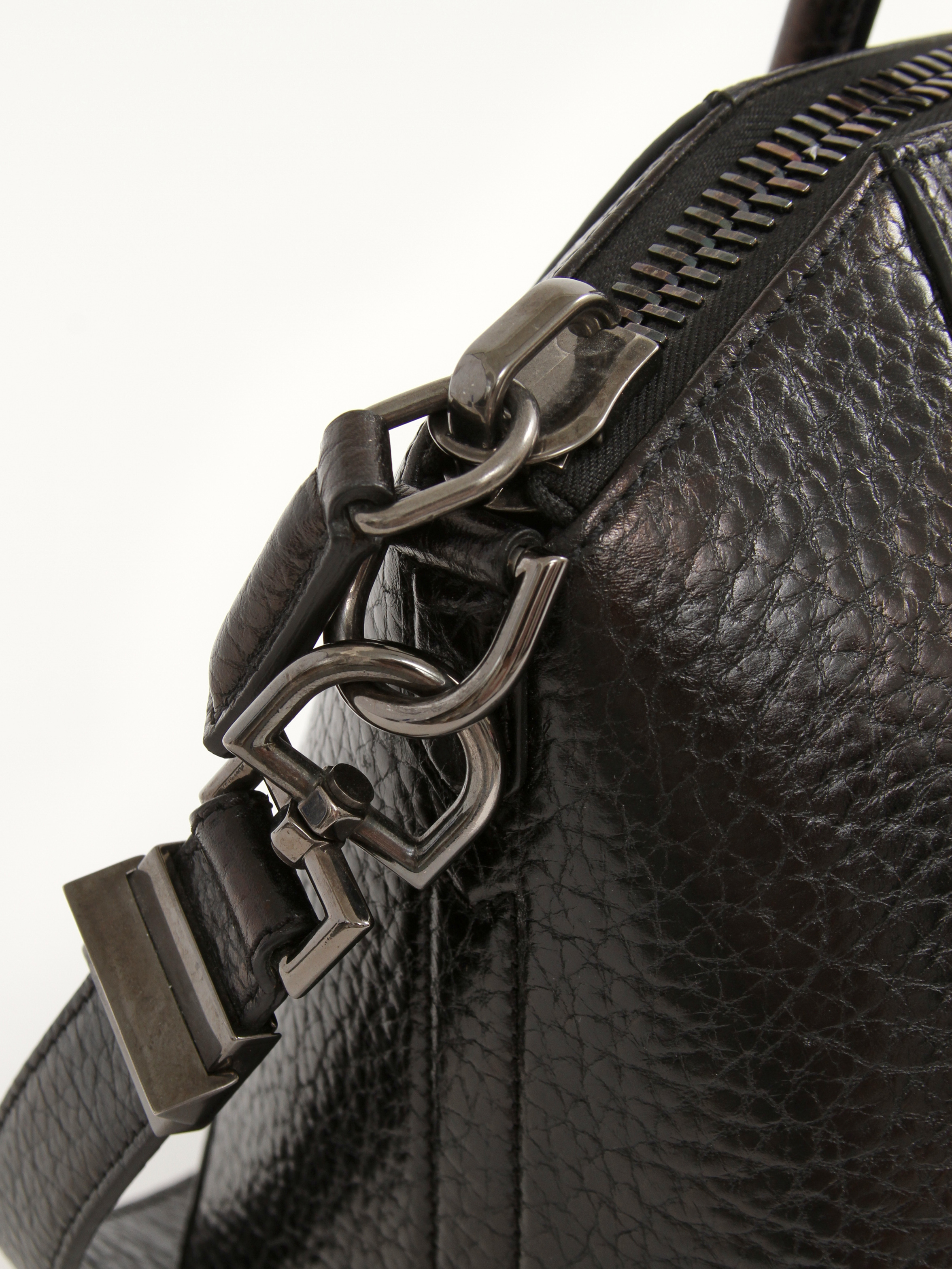 Givenchy Antigona 8
