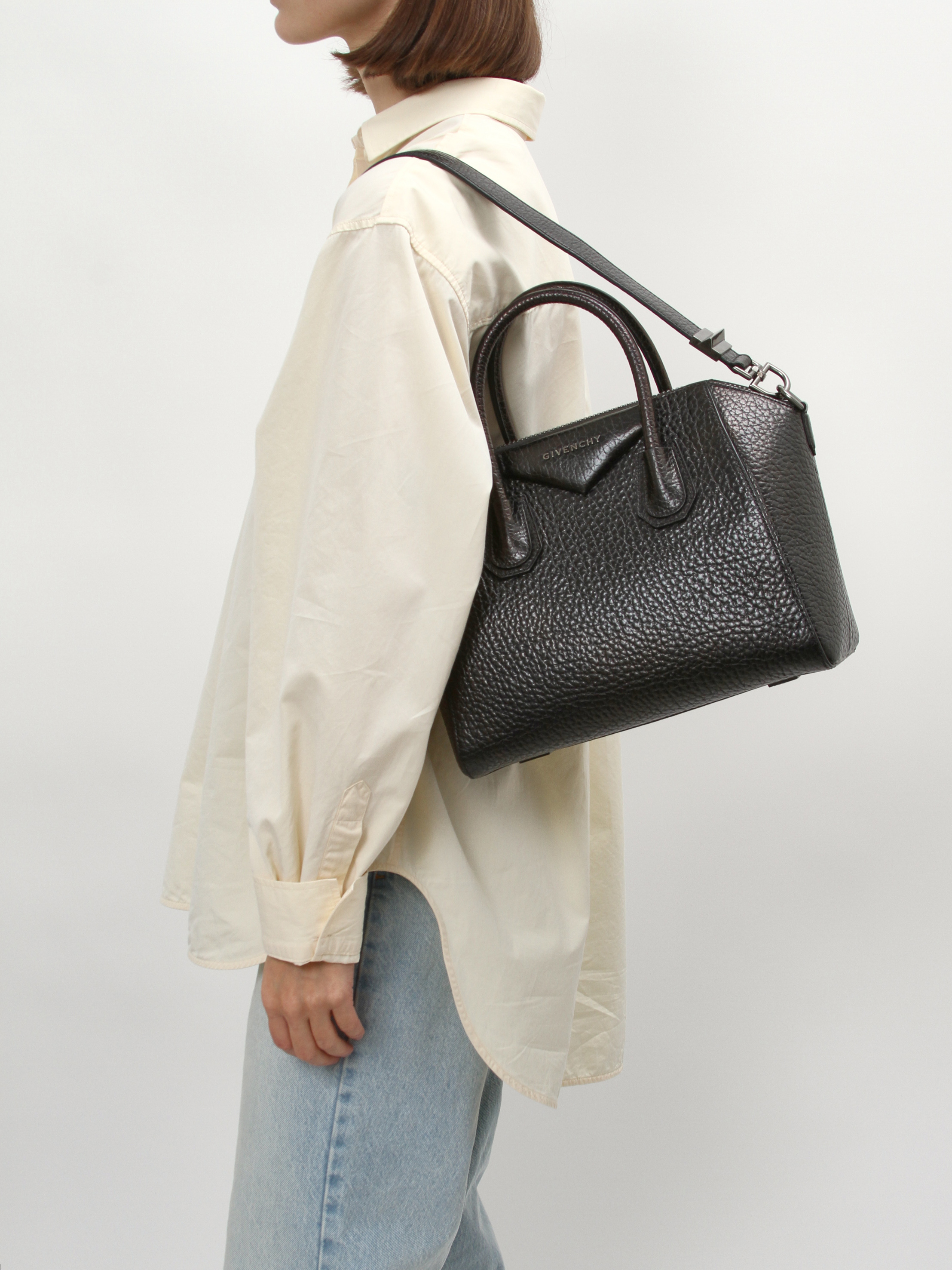 Givenchy Antigona 12
