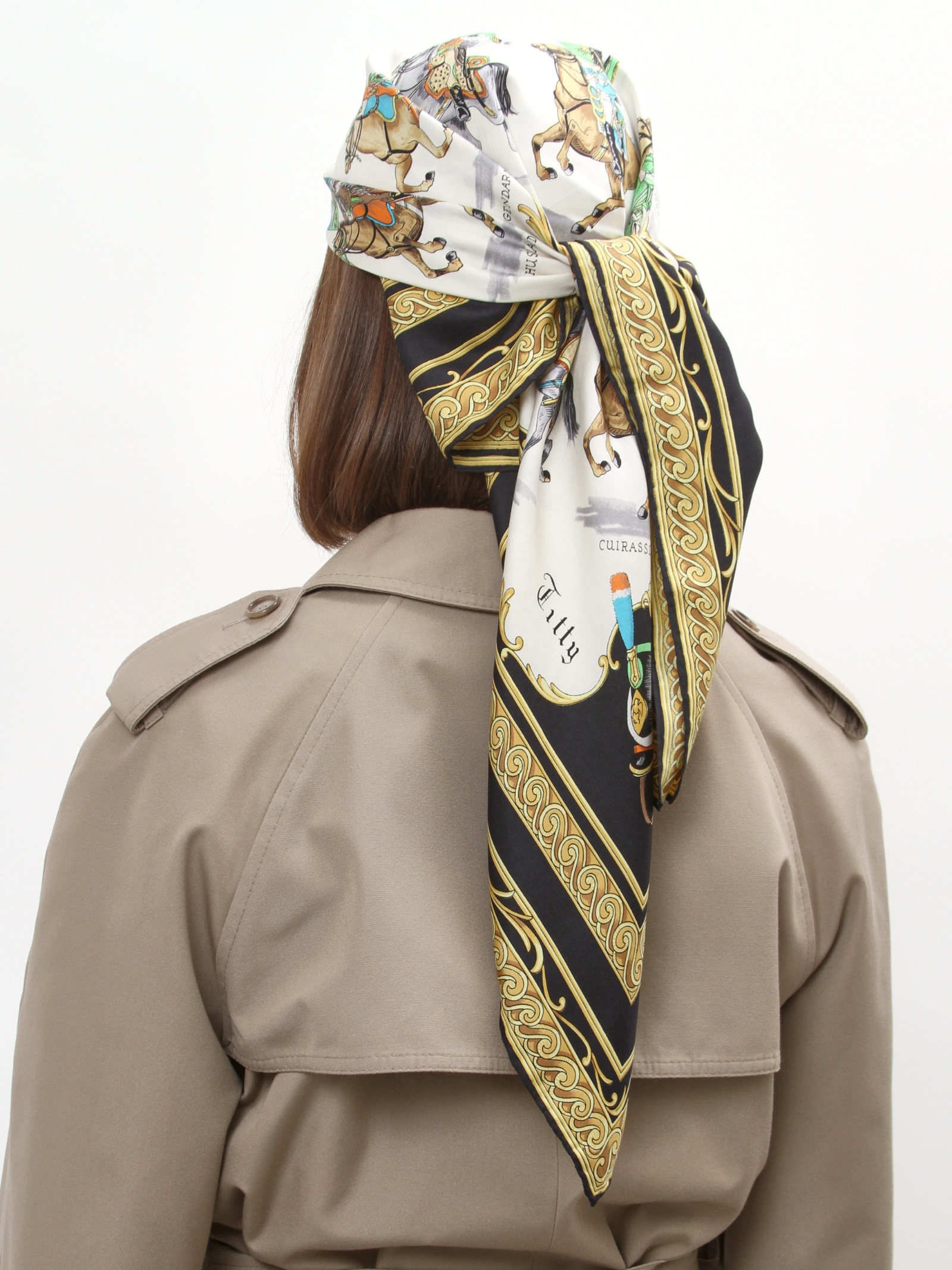 No Name Scarf 7